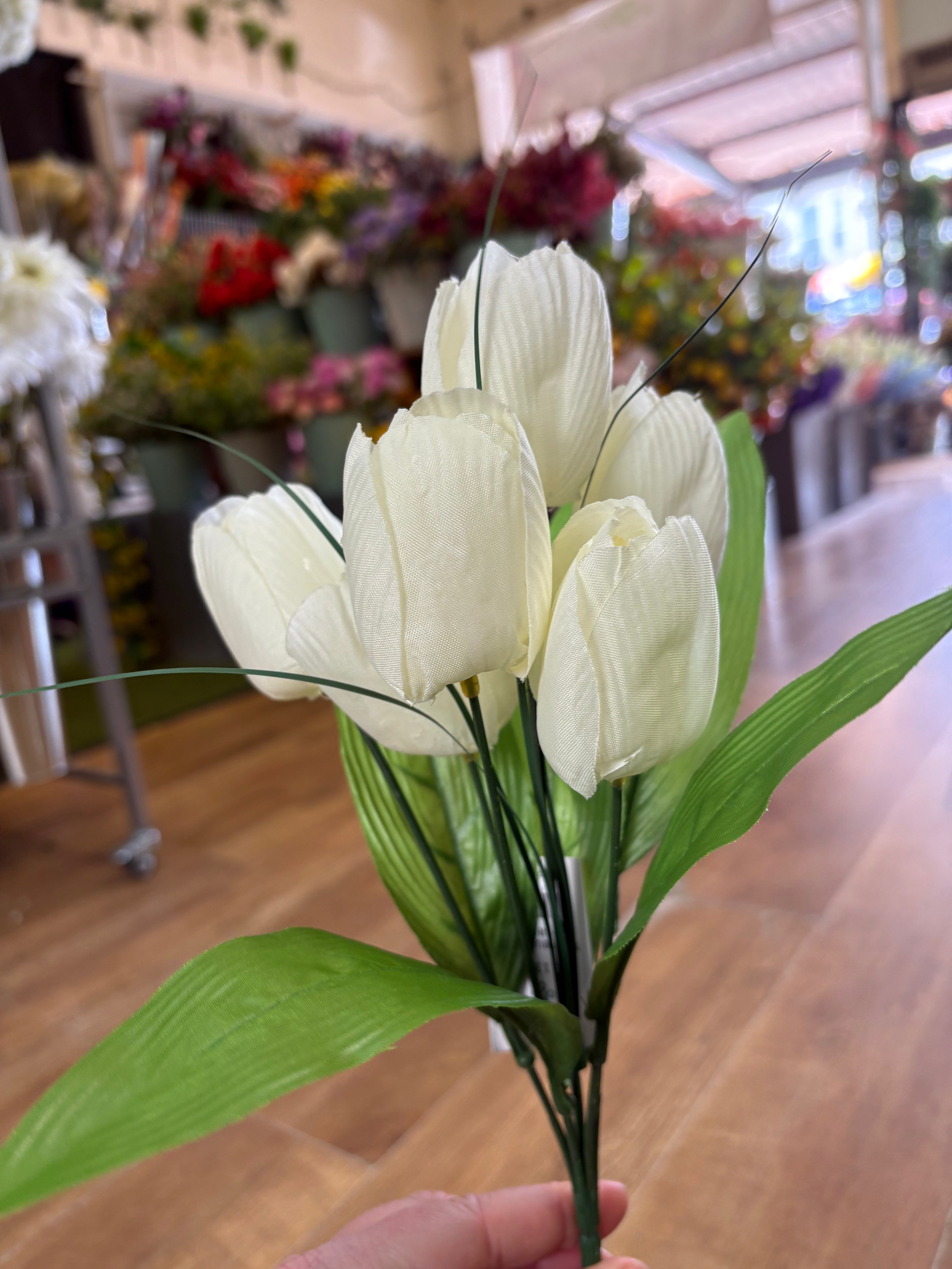 Spring tulip bunch - 4 colours available