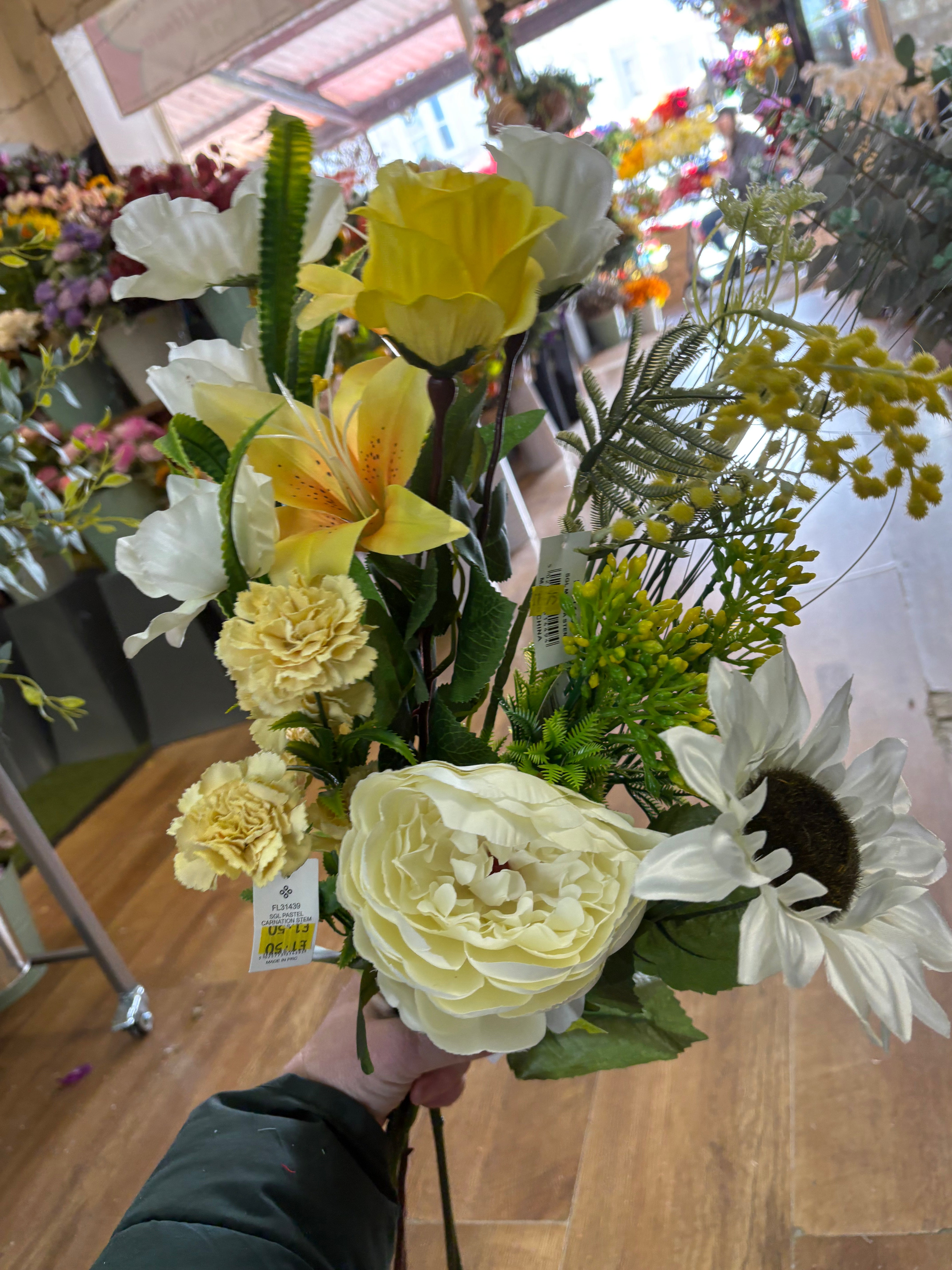 Clearance long stem 7 - 10 mixed stems