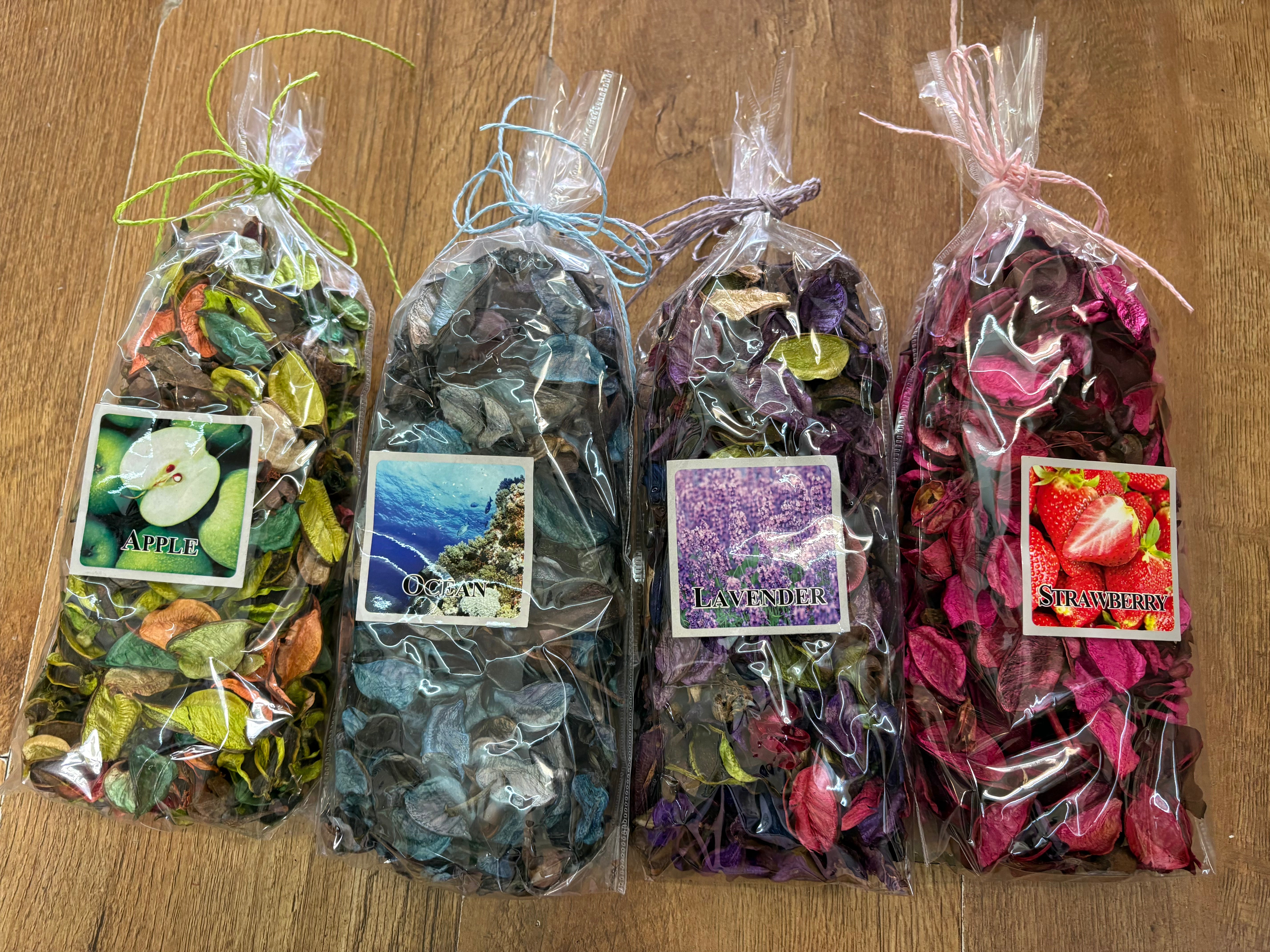 150g bag of pot pourri - 4 scents available