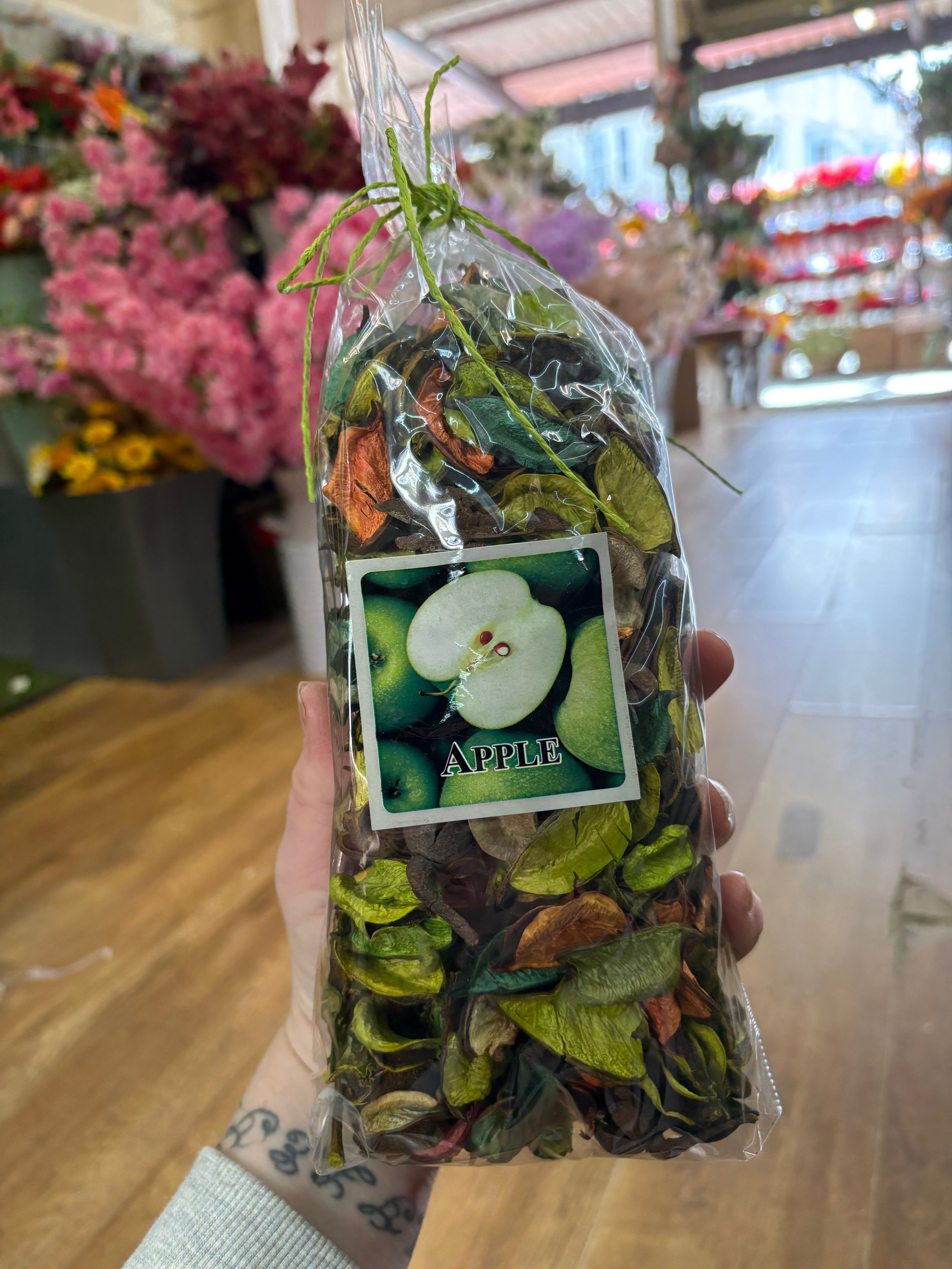 150g bag of pot pourri - 4 scents available