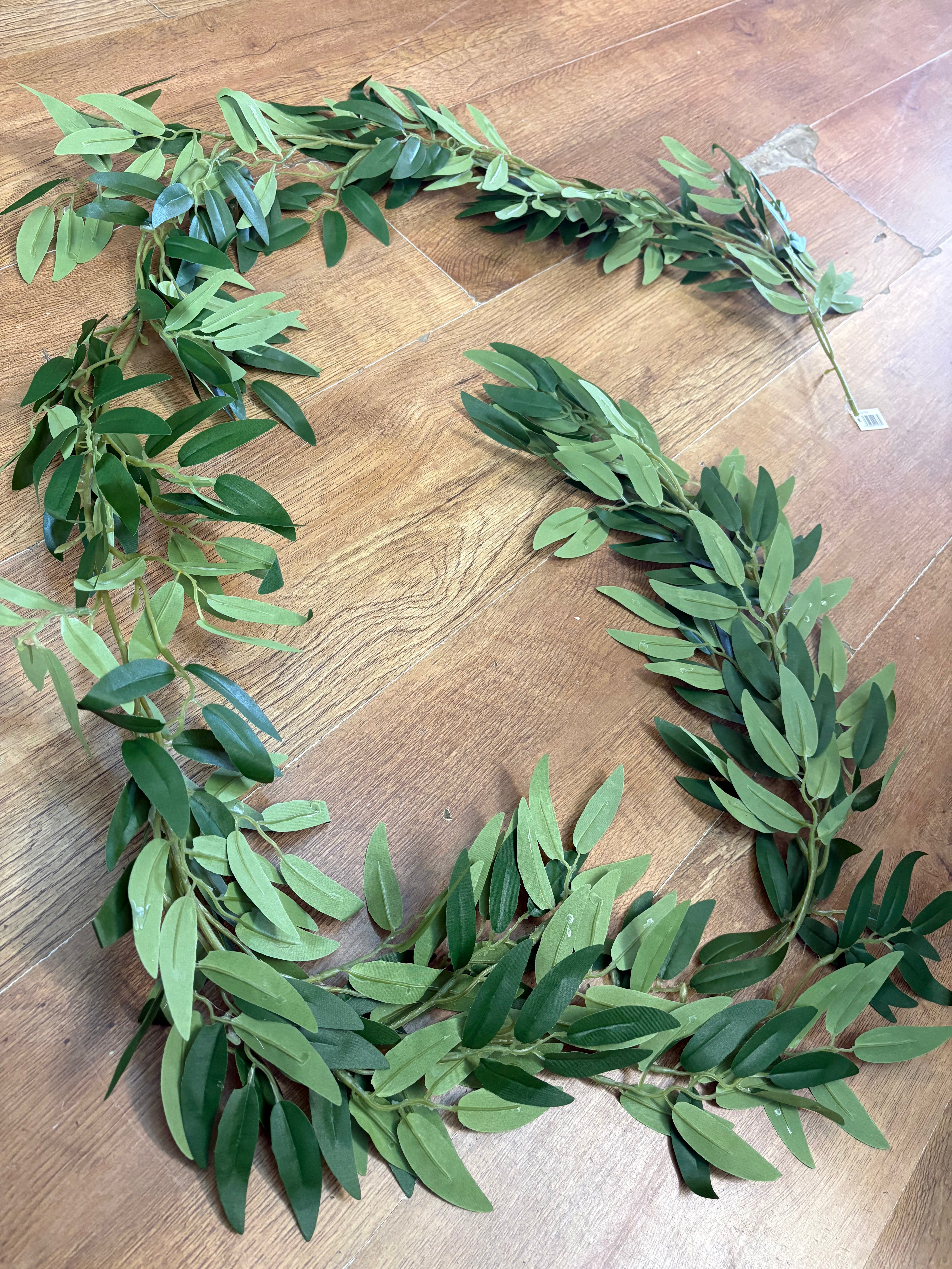 200cm deep green ruscus garland