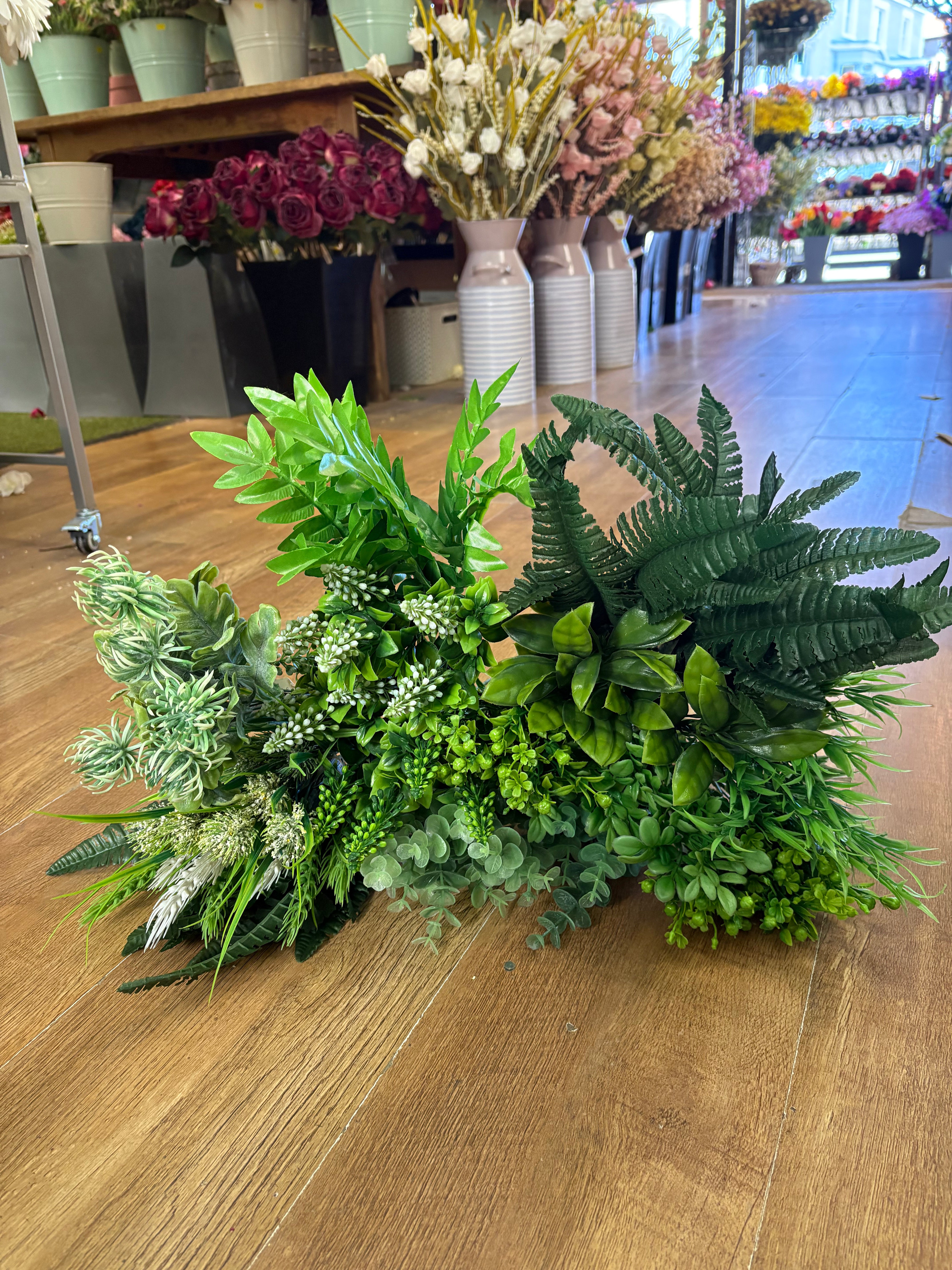Greenery 8 - 20 mixed bunches