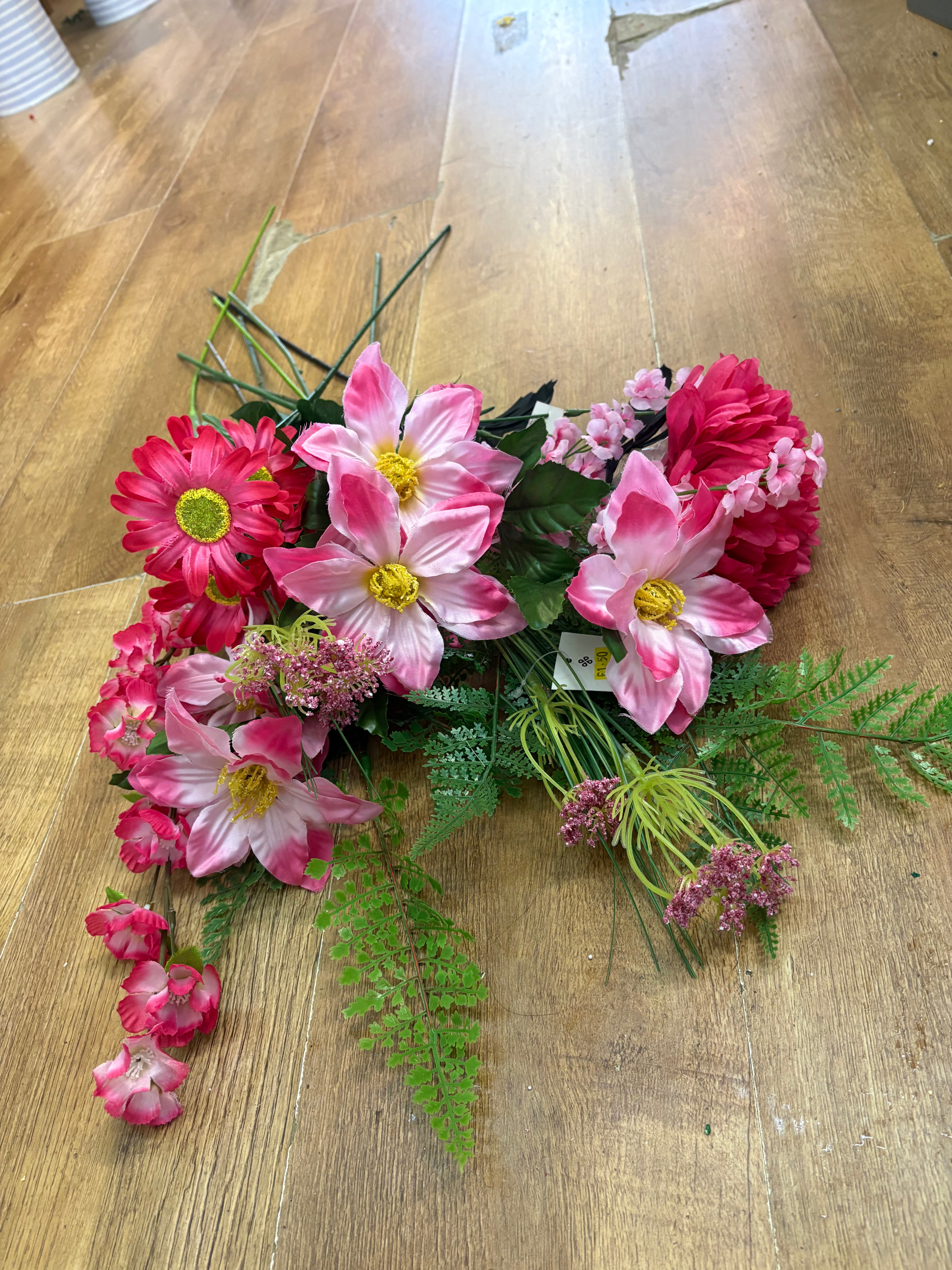 Clearance long stem 8 - 10 mixed stems