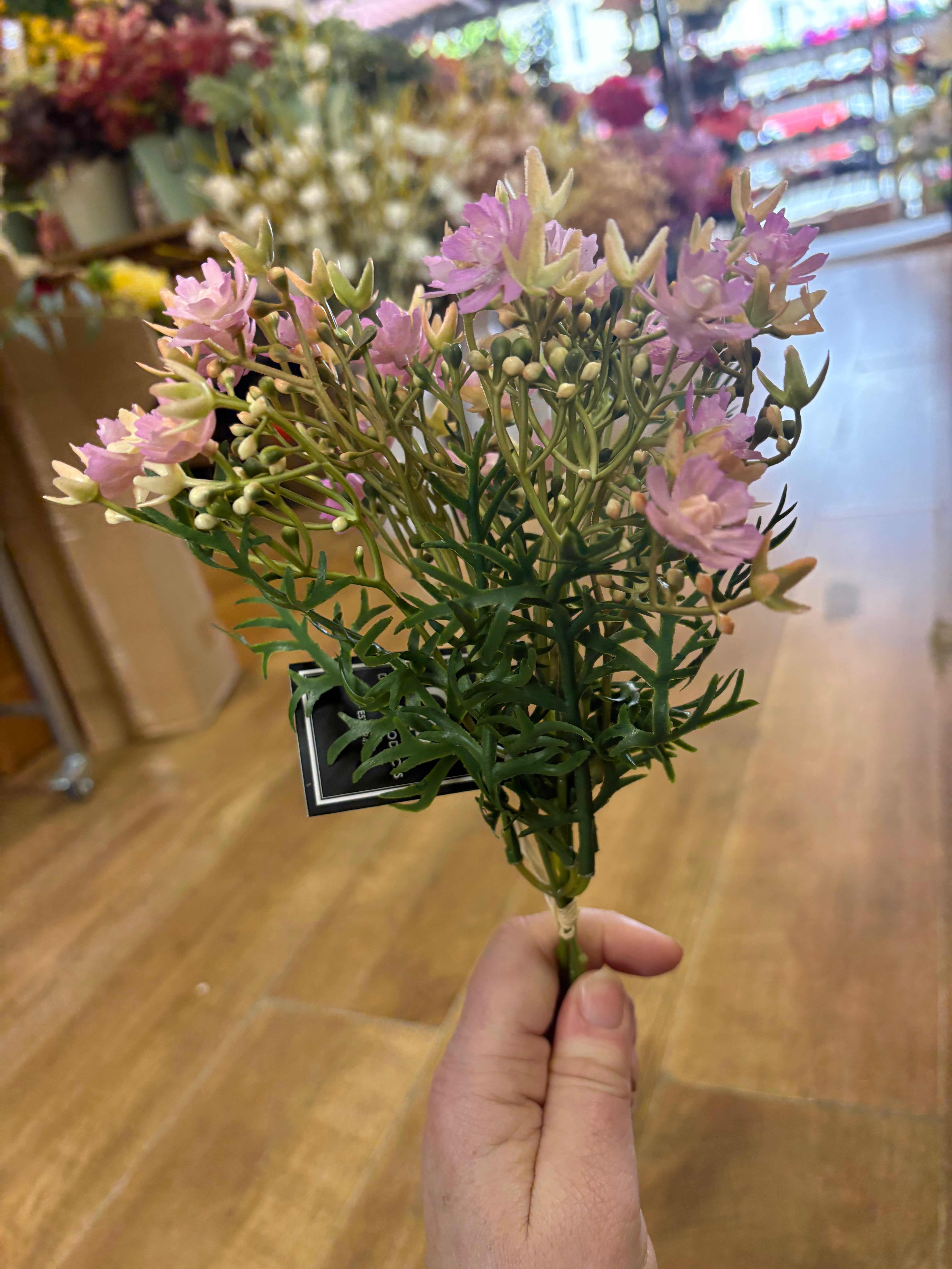 Light purple tuberose bundle