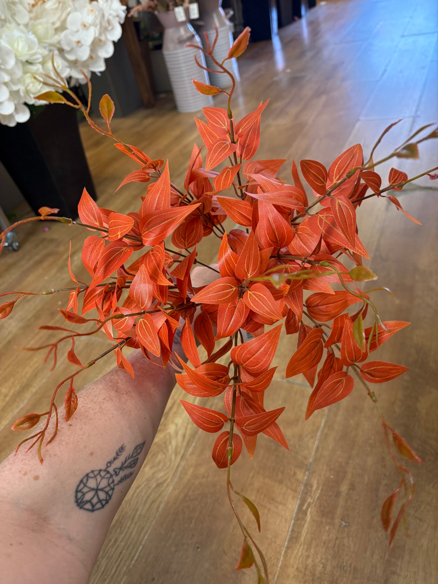 Large orange Italian ruscus bunch
