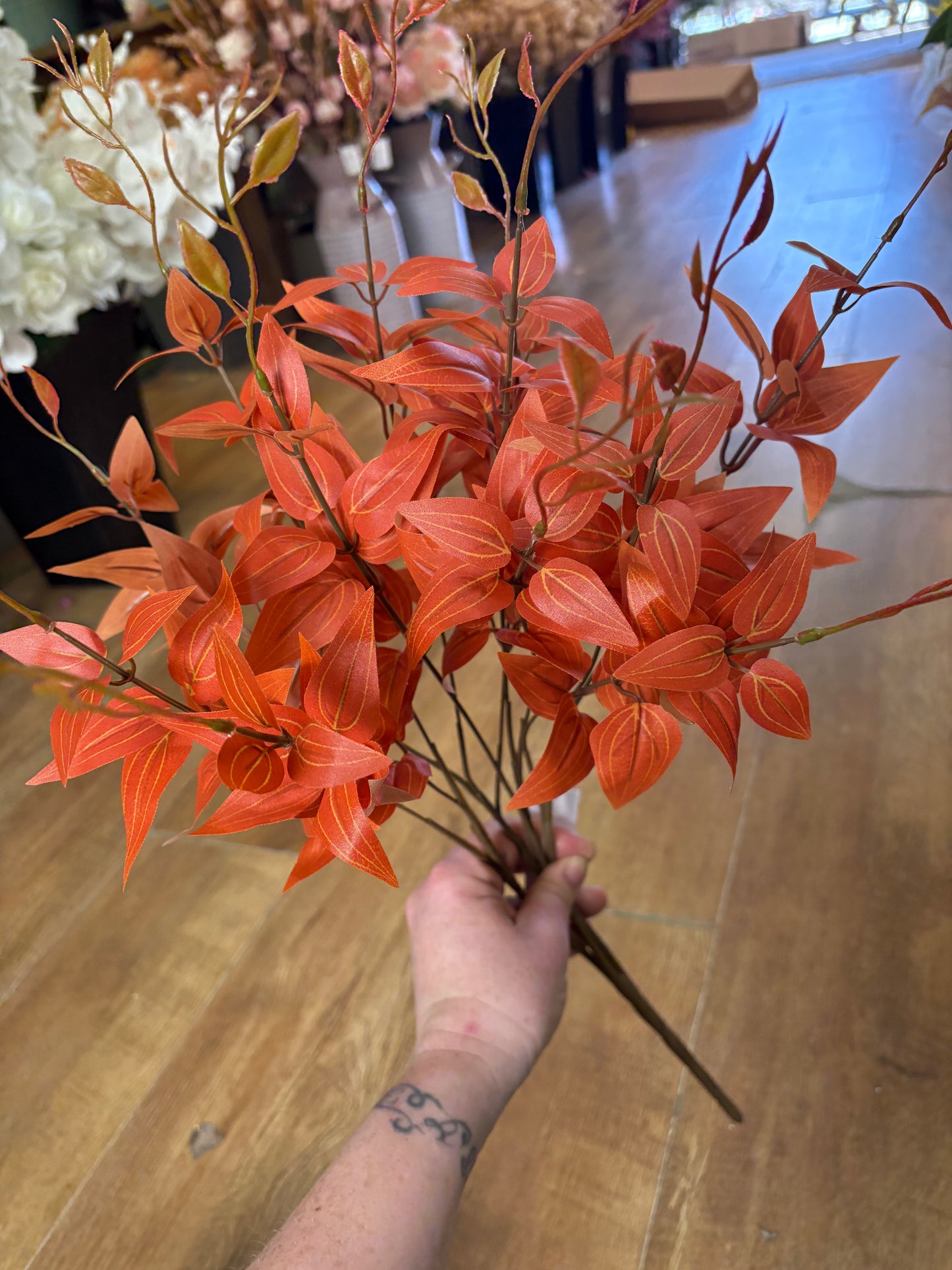 Large orange Italian ruscus bunch