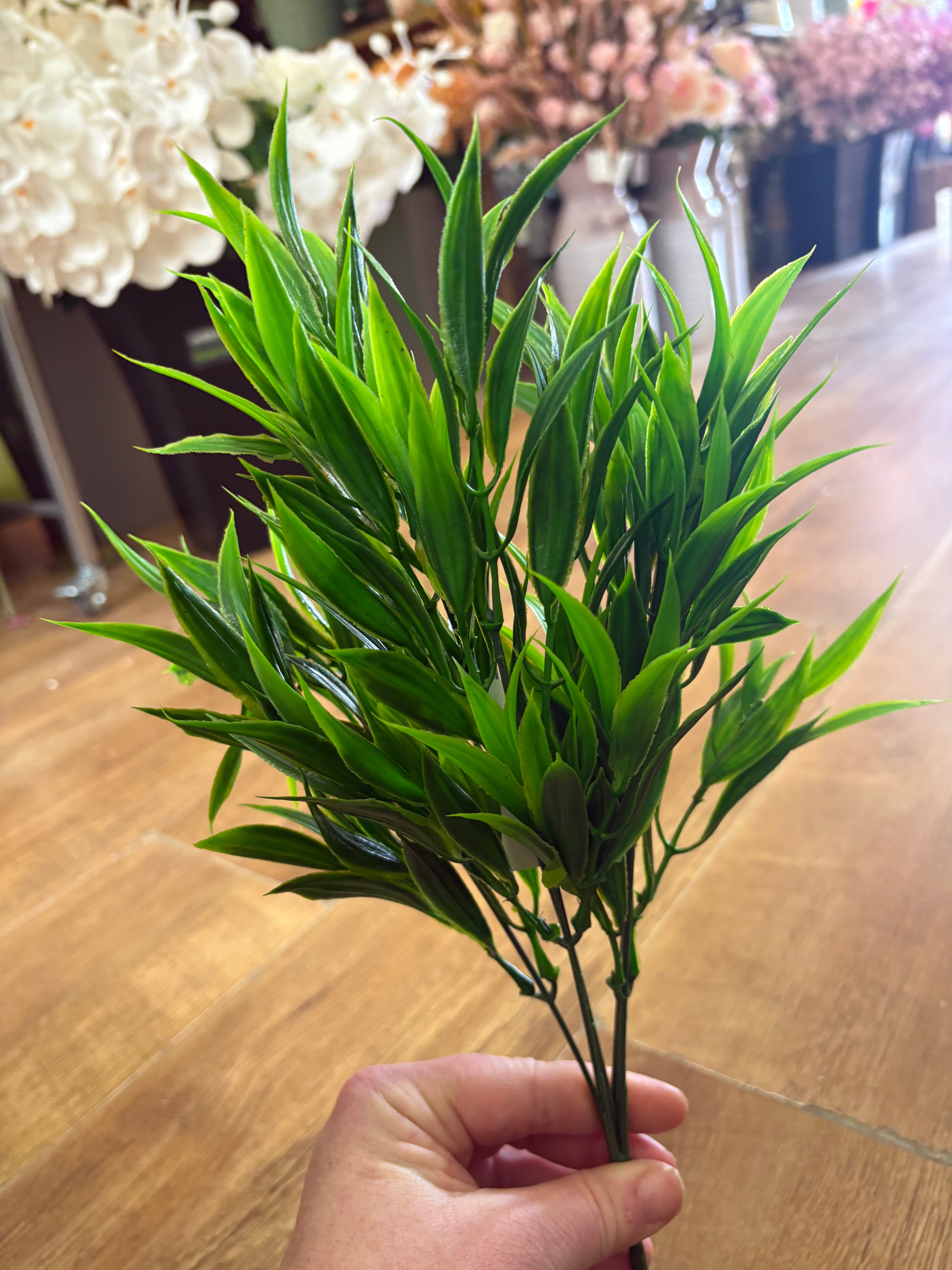 Plastic grass bunch