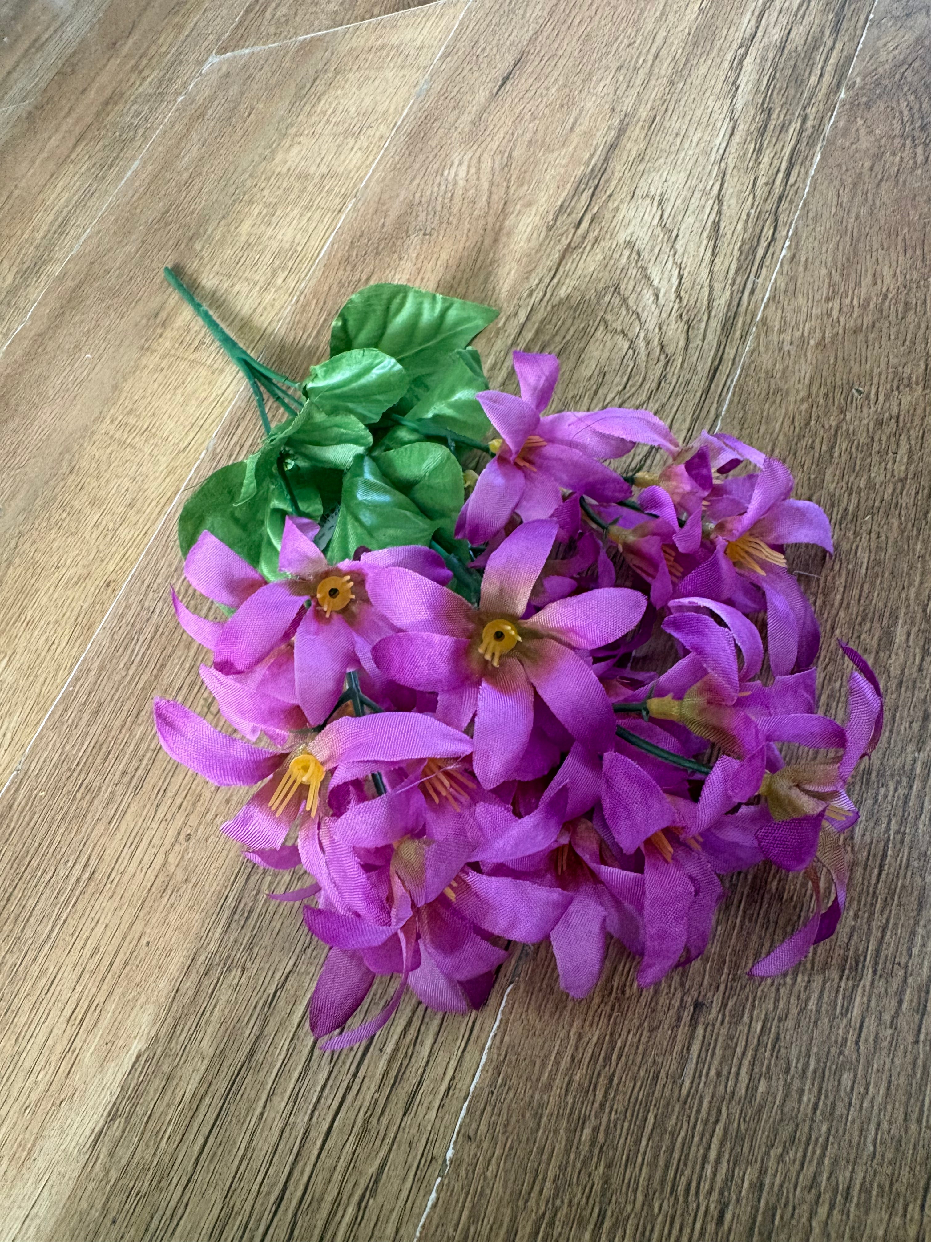 Wildfield bunch - 4 colours available
