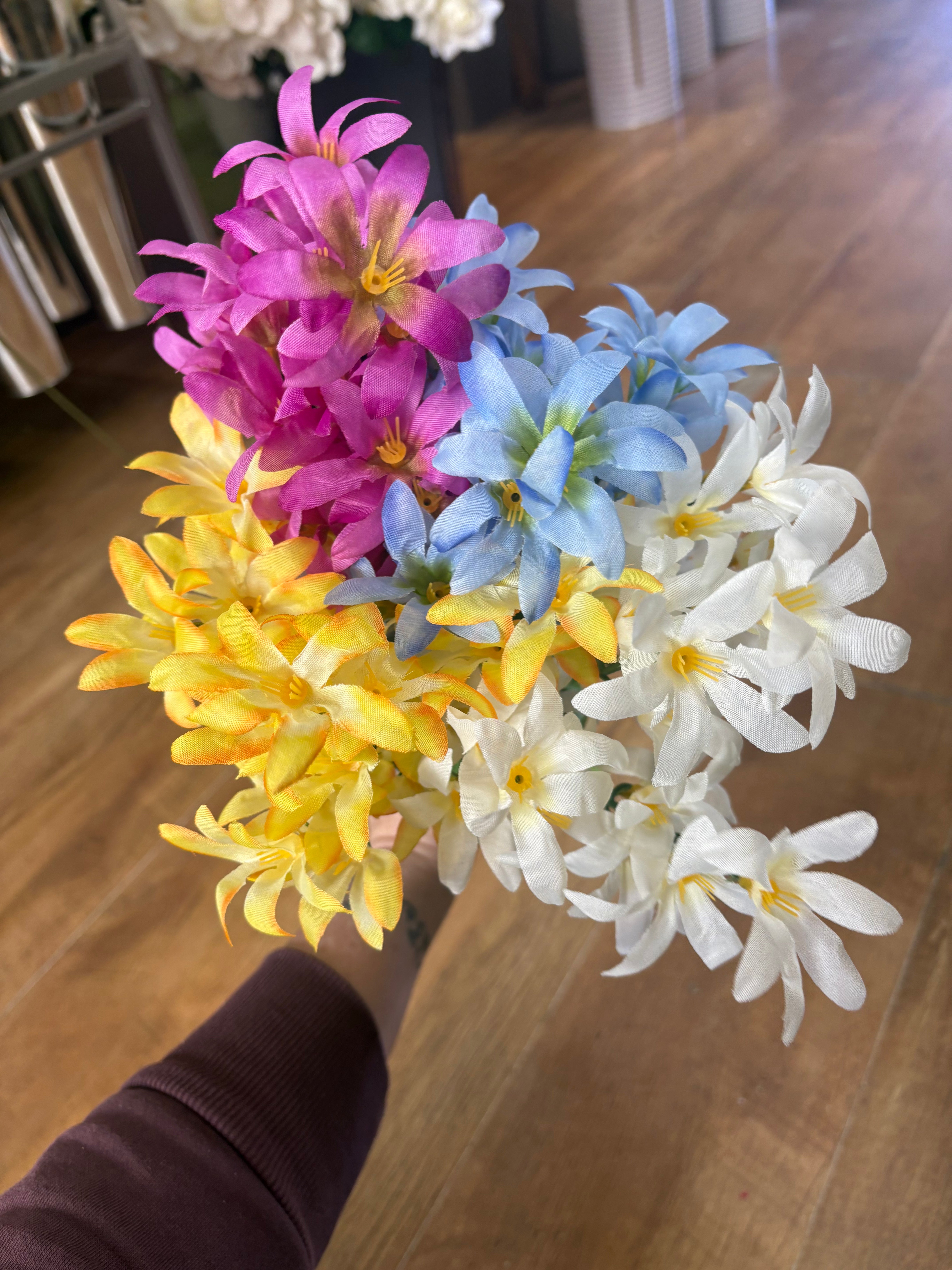 Wildfield bunch - 4 colours available