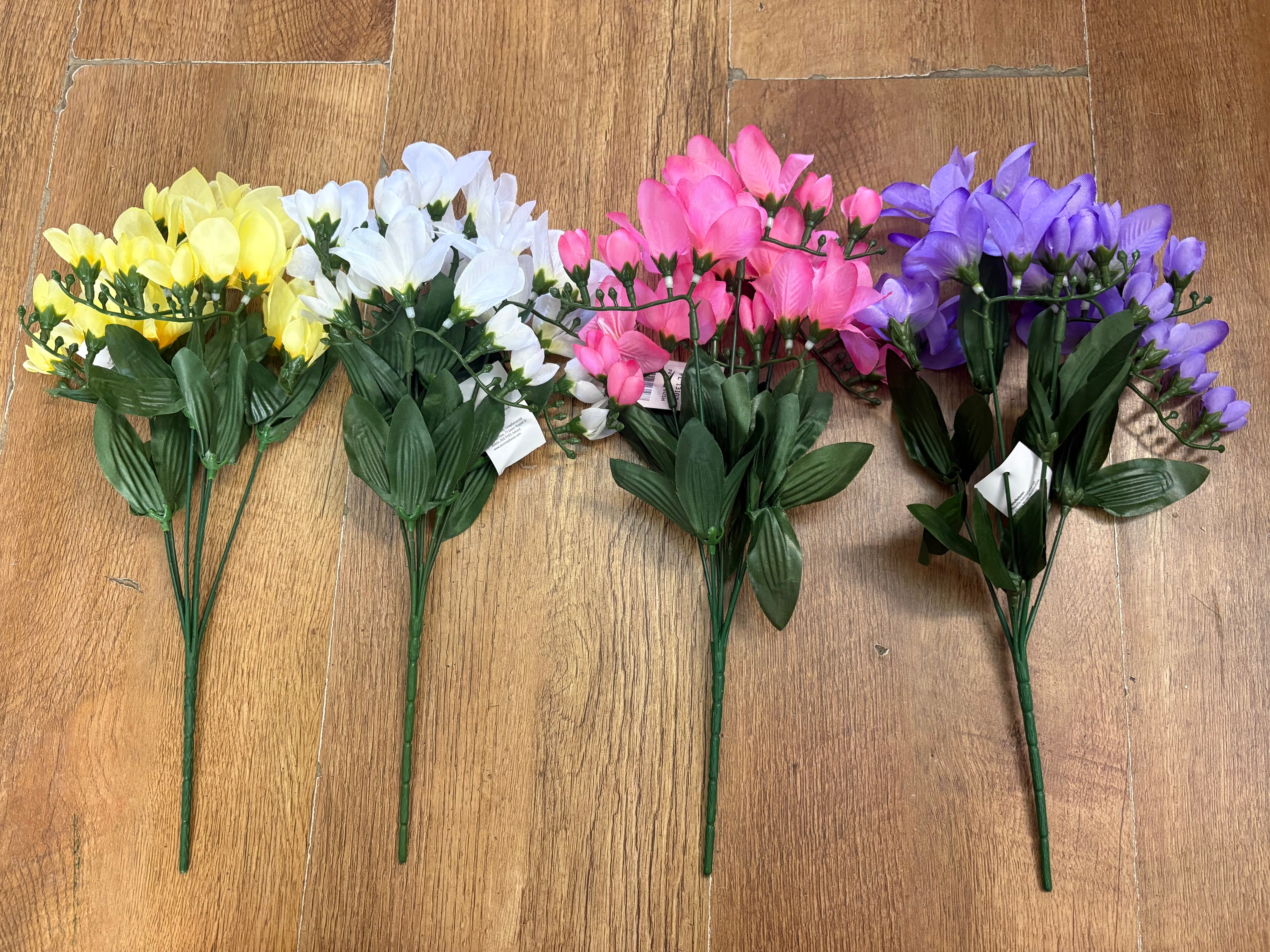 Freesia bunch - 4 colours available