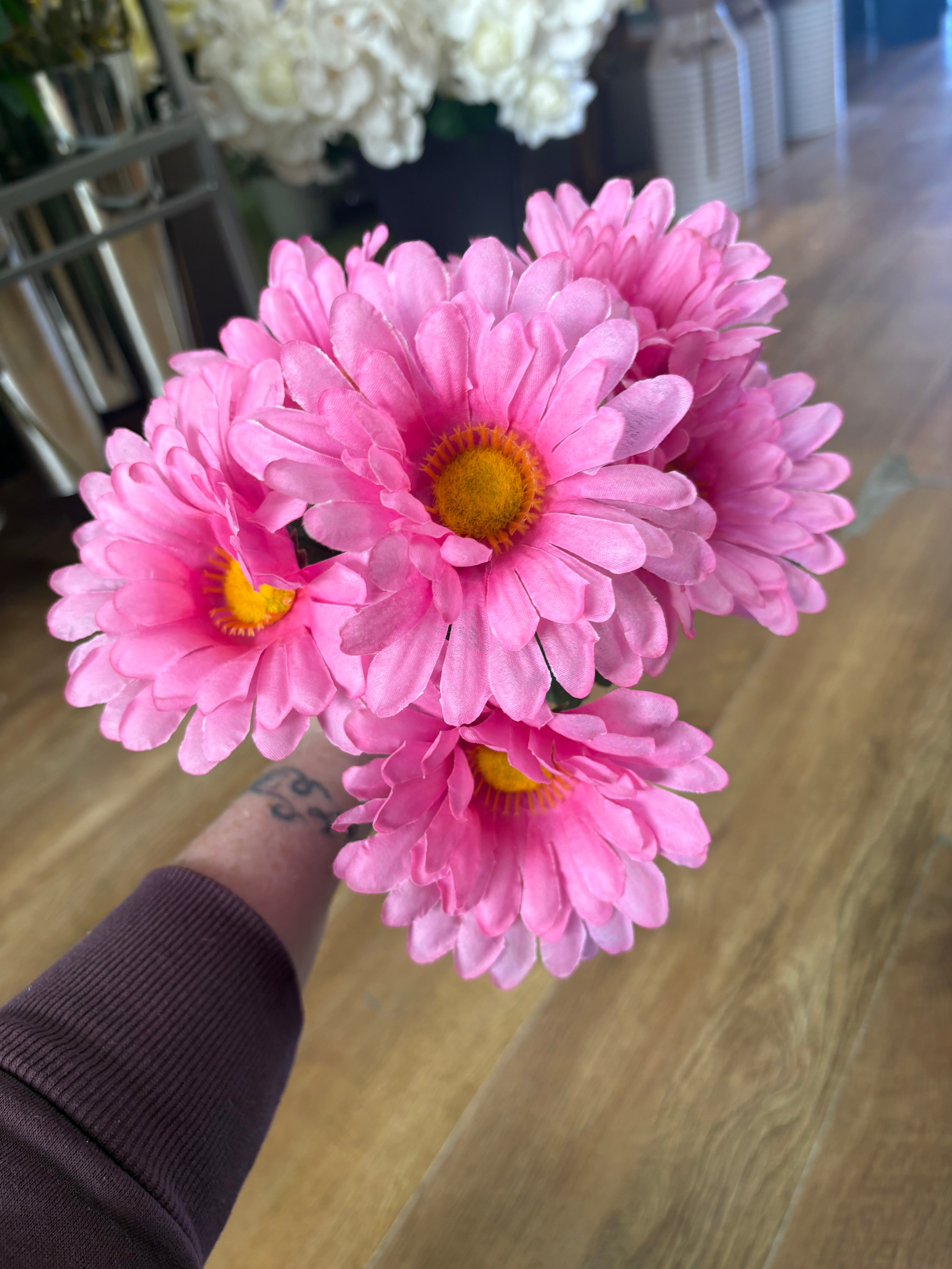 Large gerbera daisy bunch - 4 colours available