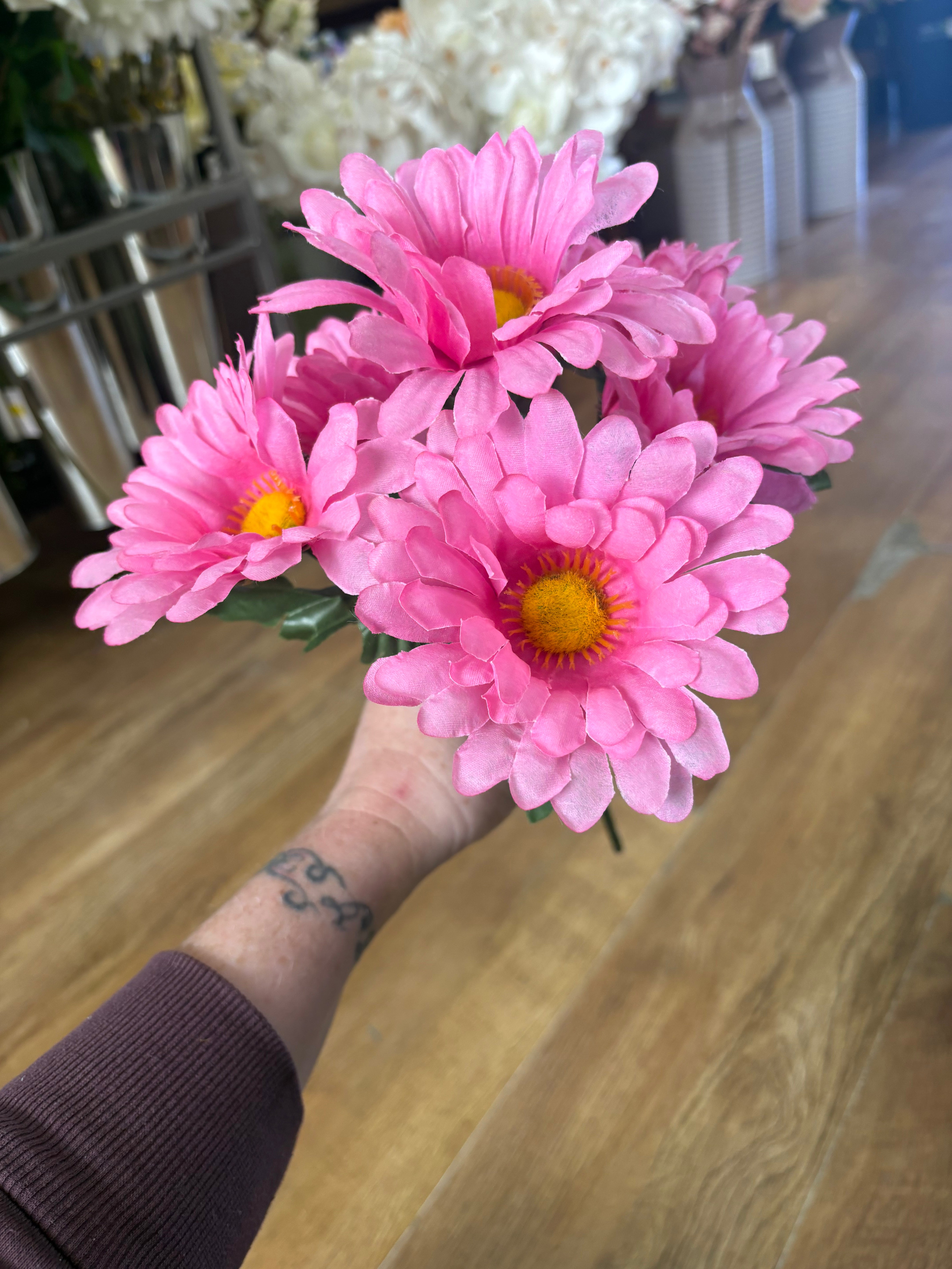 Large gerbera daisy bunch - 4 colours available