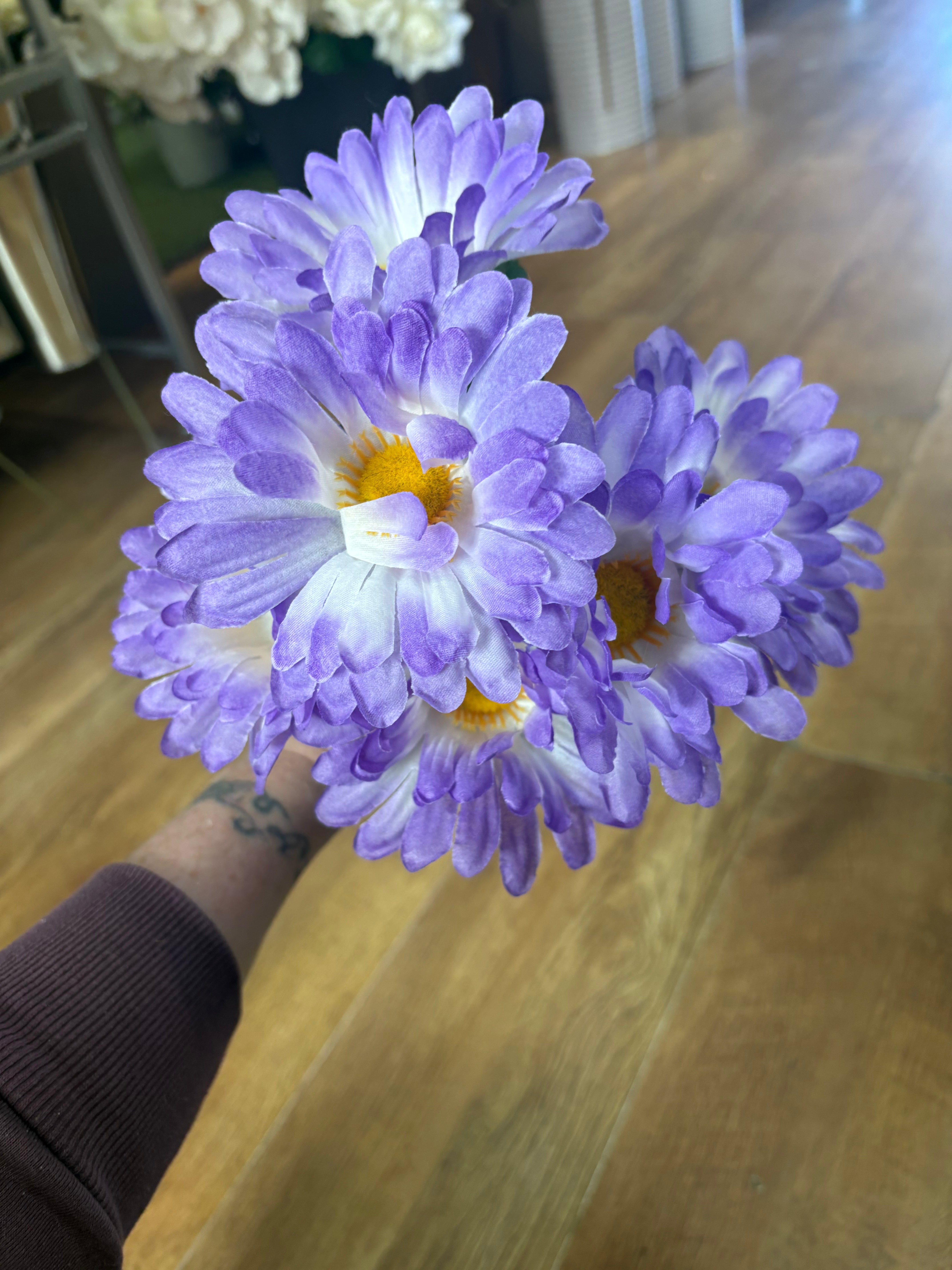 Large gerbera daisy bunch - 4 colours available