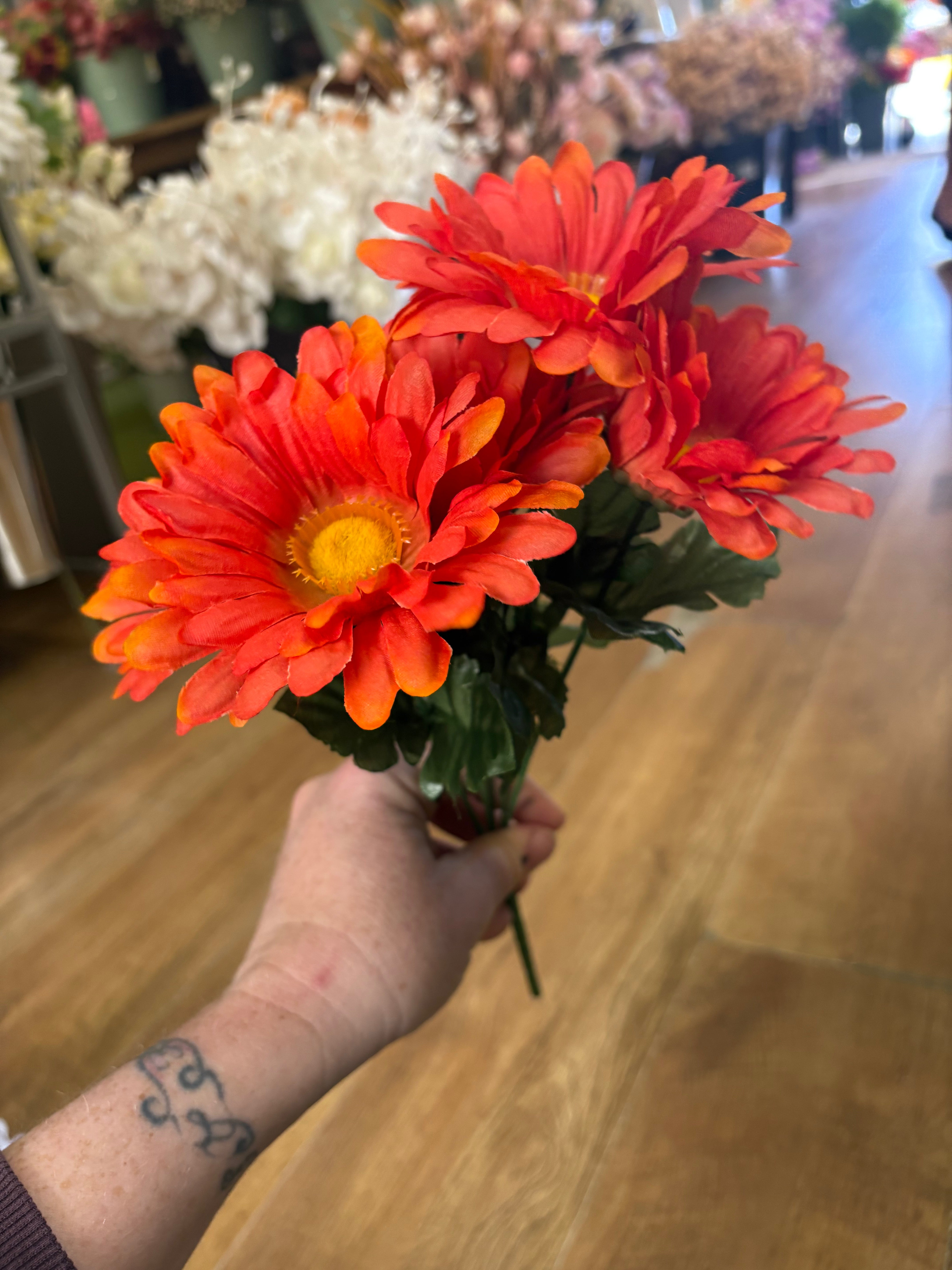 Large gerbera daisy bunch - 4 colours available