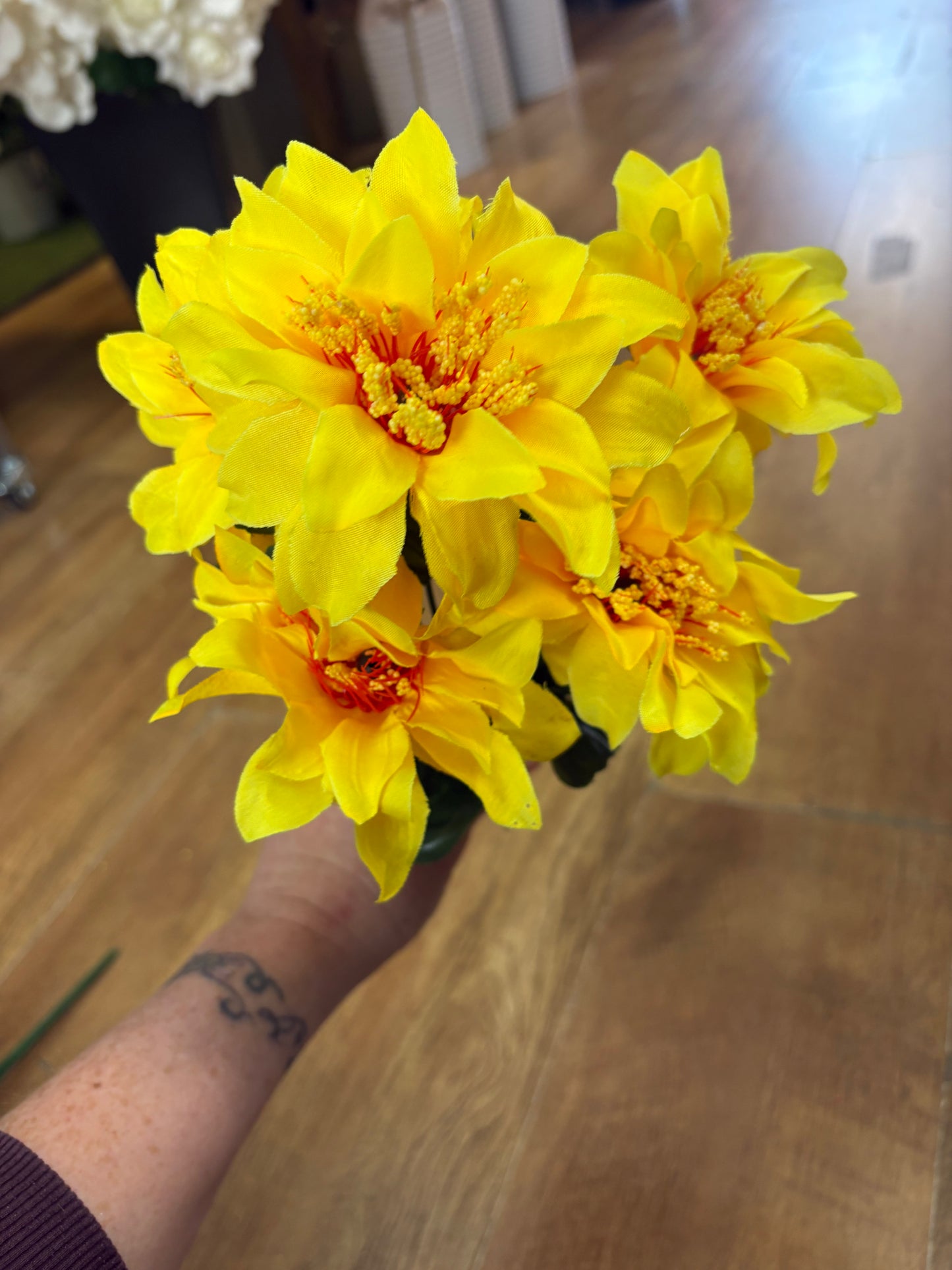Carnival zinnia bunch - 4 colours available