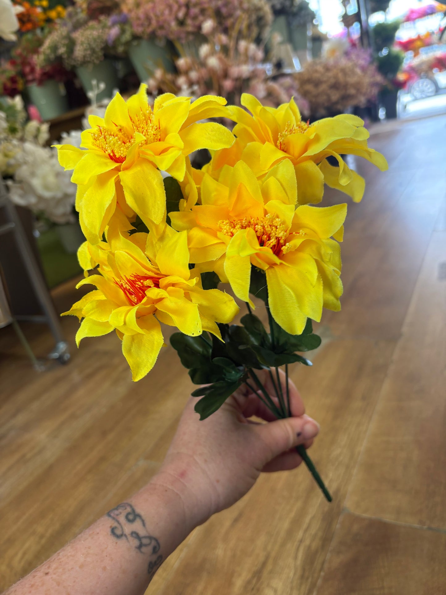 Carnival zinnia bunch - 4 colours available