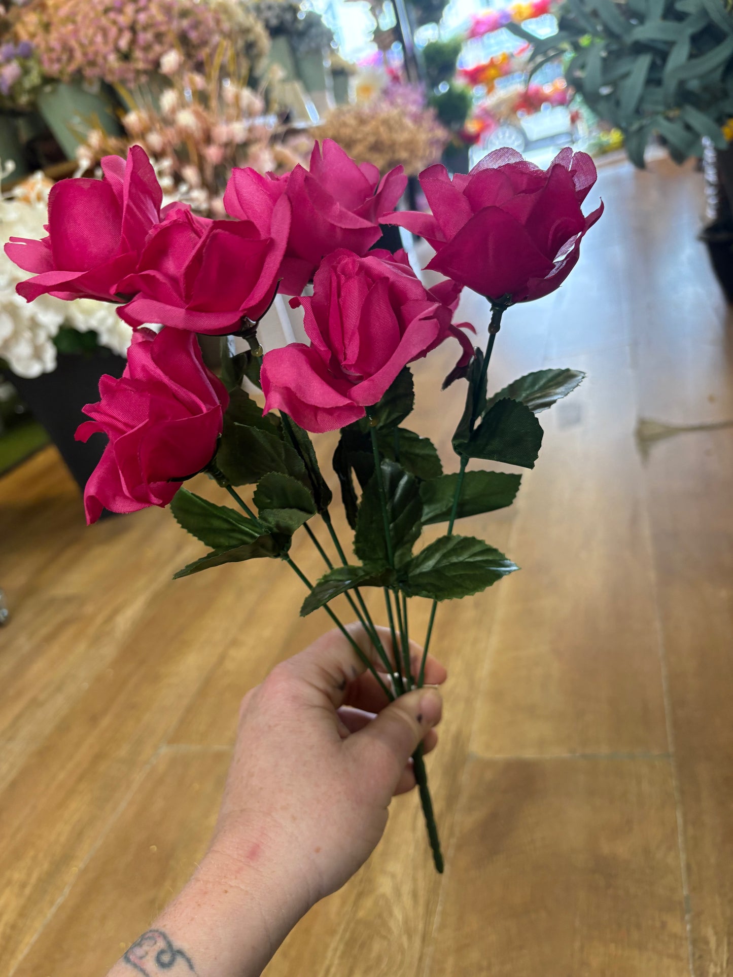 Carnival rose bunch - 3 colours available