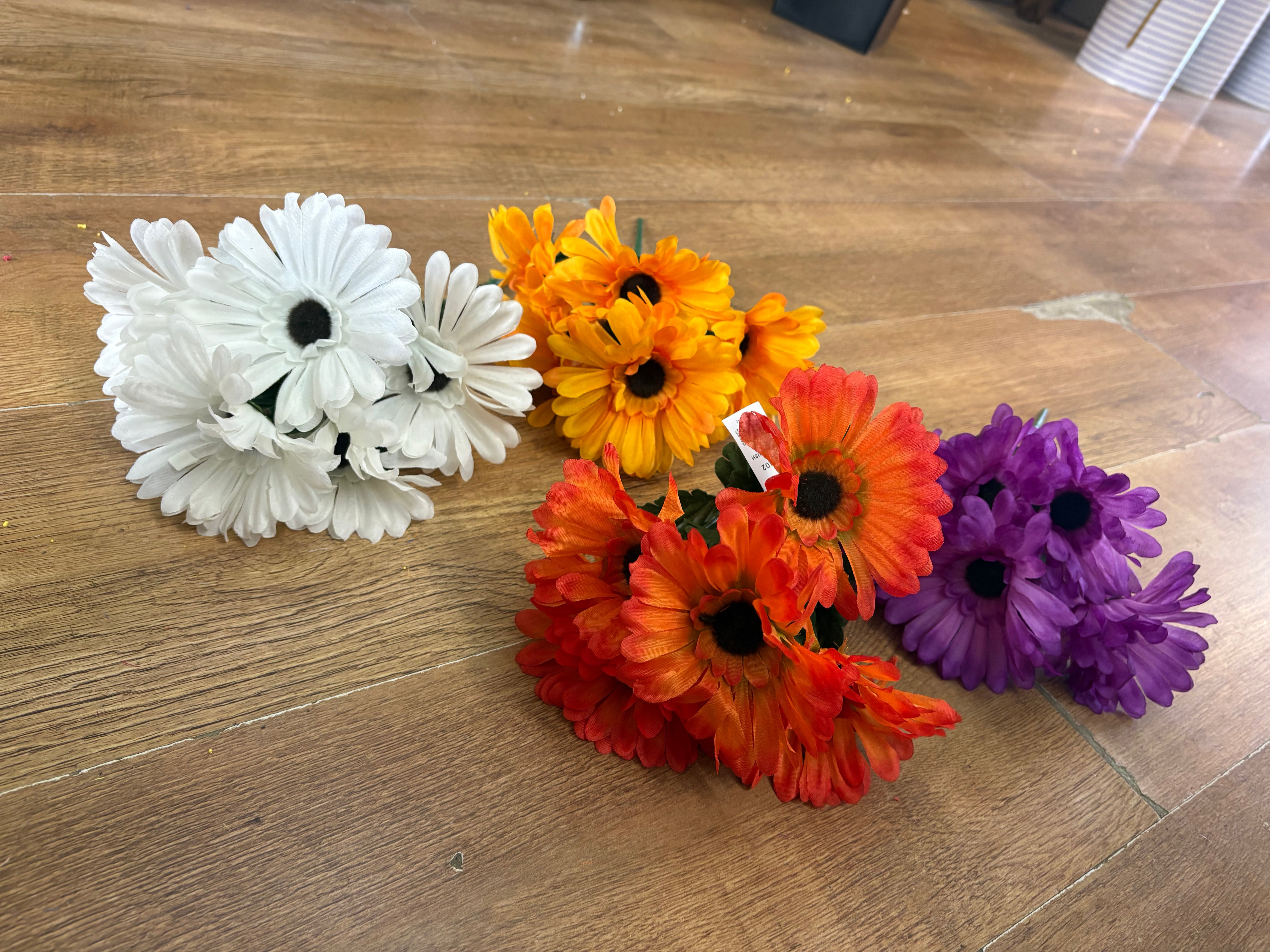 Gerbera bunch - 4 colours available