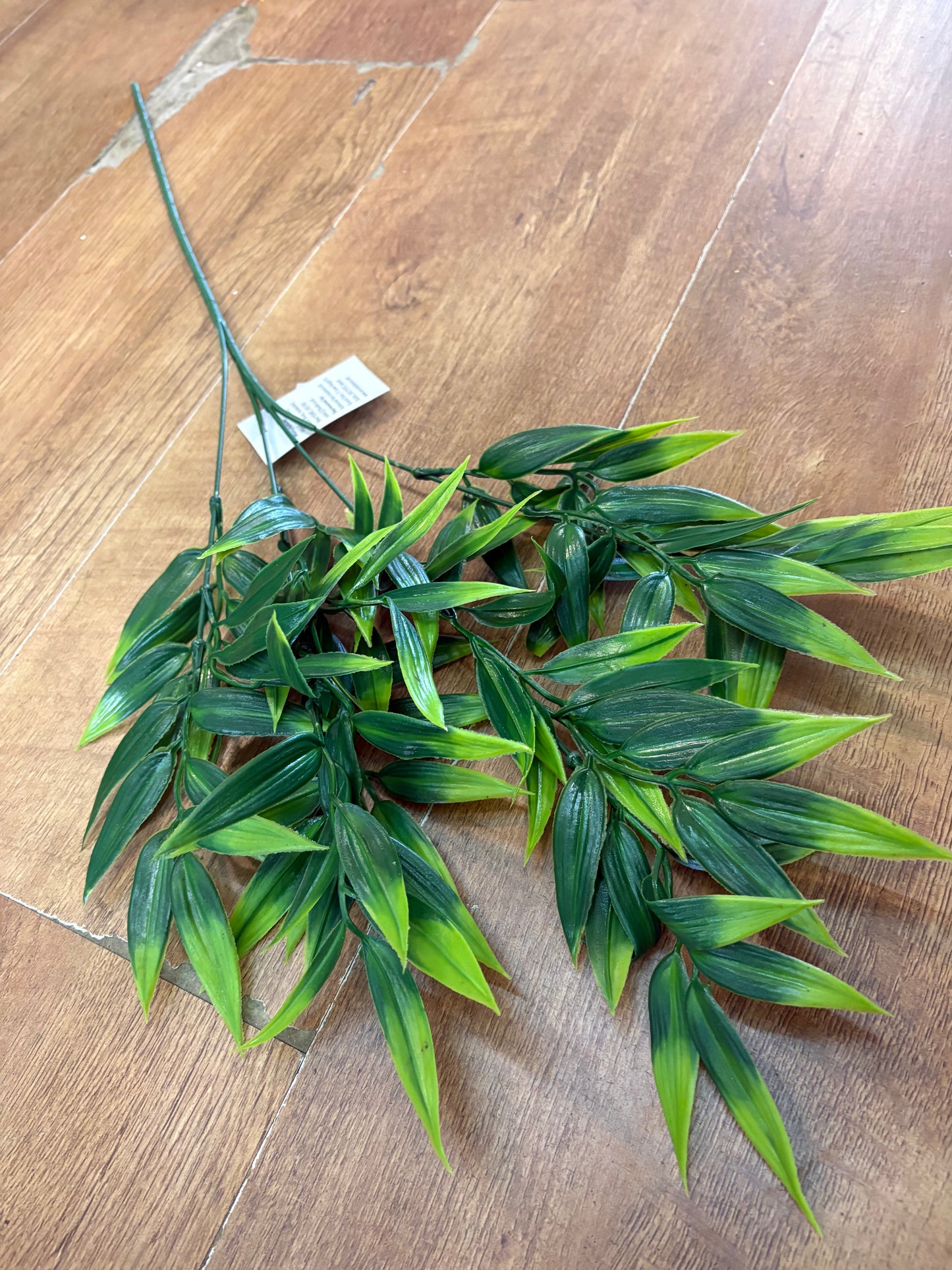 Long stem plastic greenery - 2 colours available