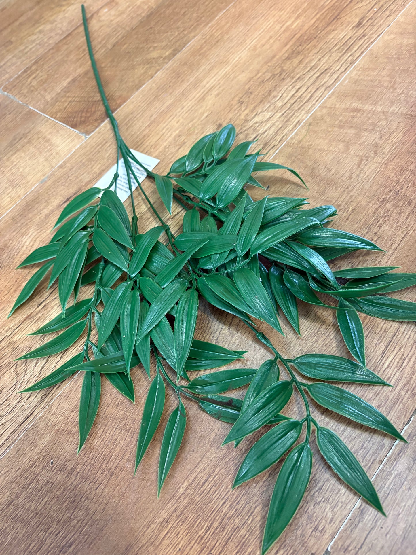 Long stem plastic greenery - 2 colours available