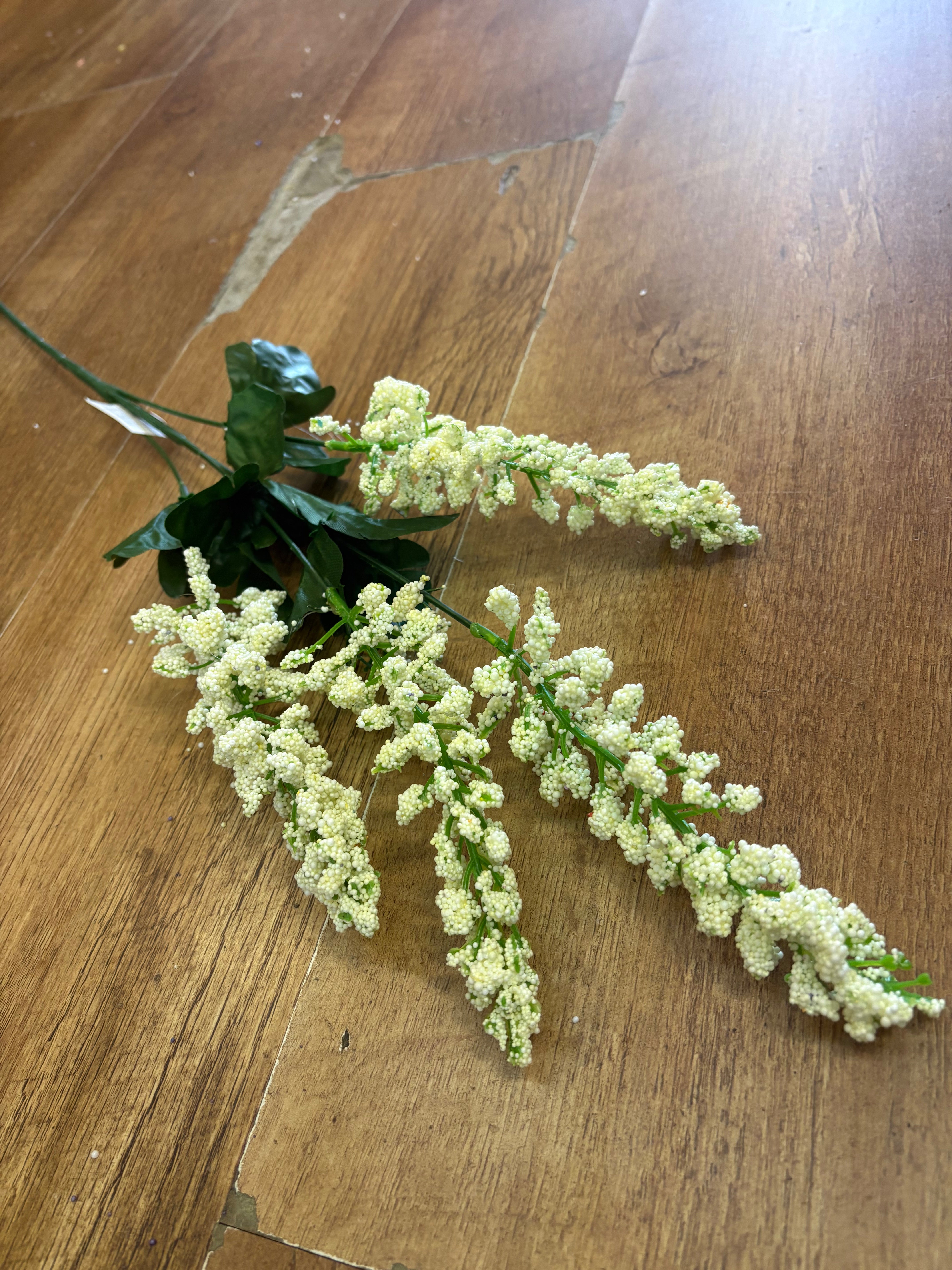 Long stem foxtail - 3 colours available