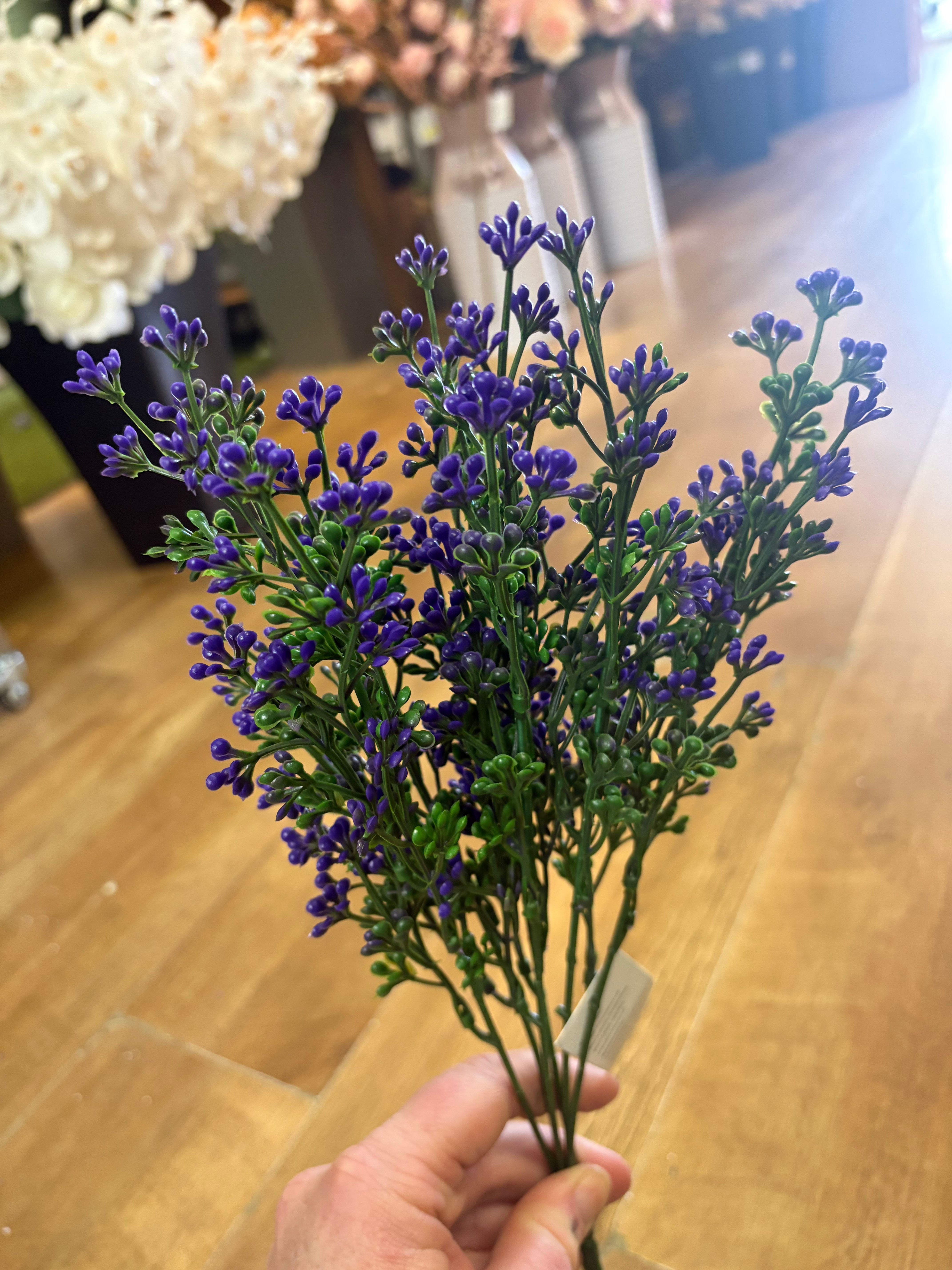 Milan bud bunch - 4 colours available