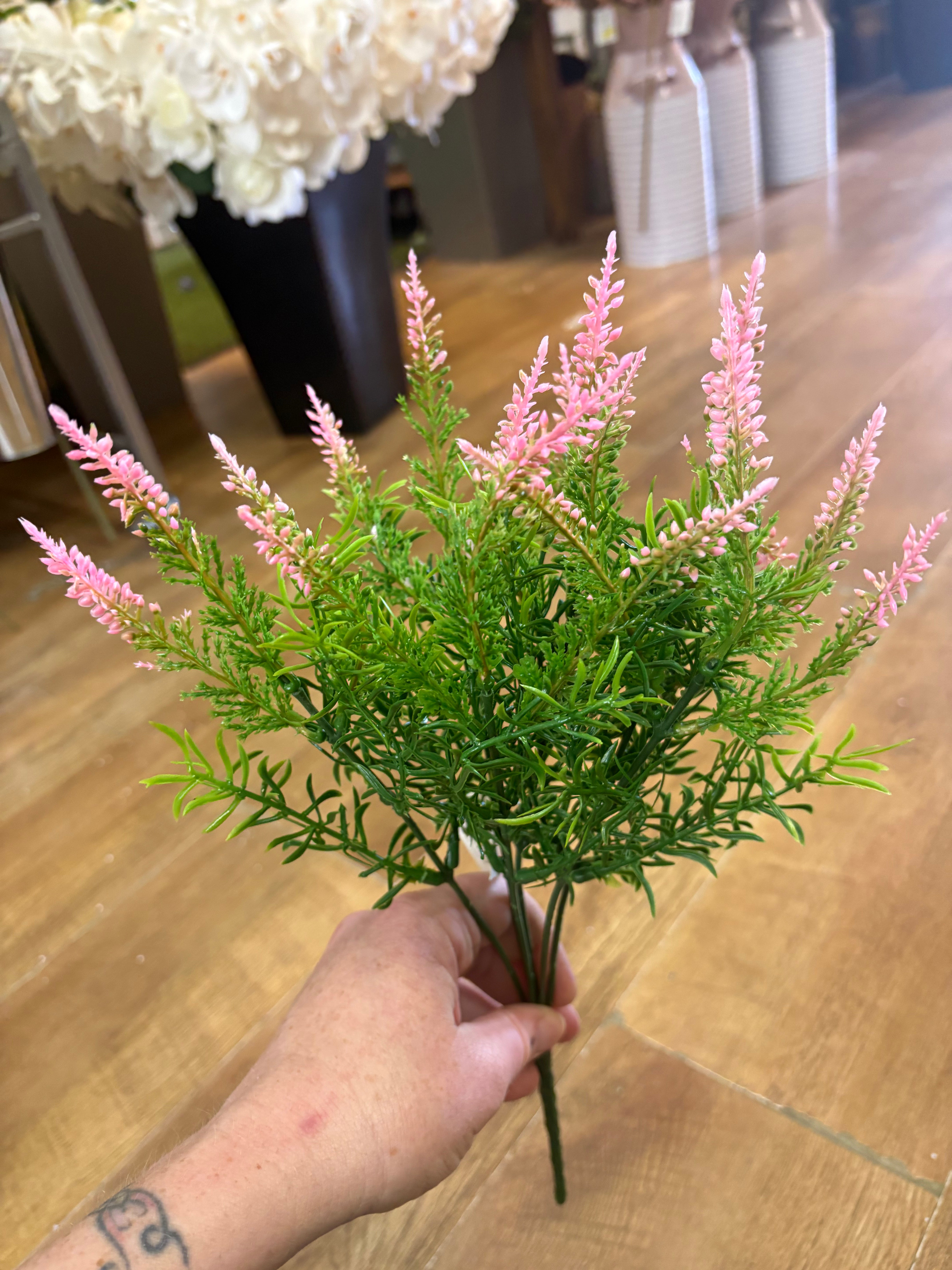 Heather bush - 4 colours available