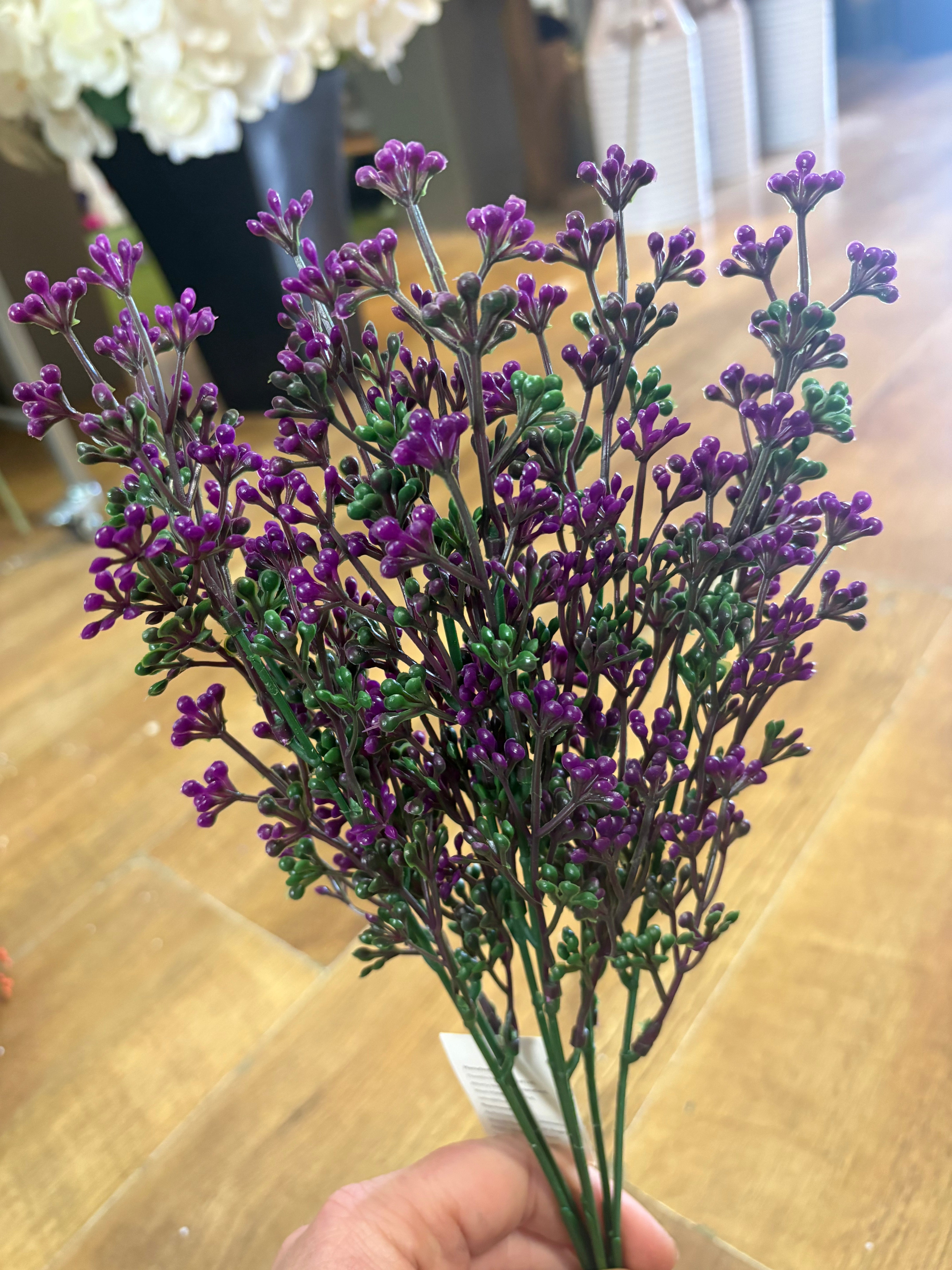 Milan bud bunch - 4 colours available