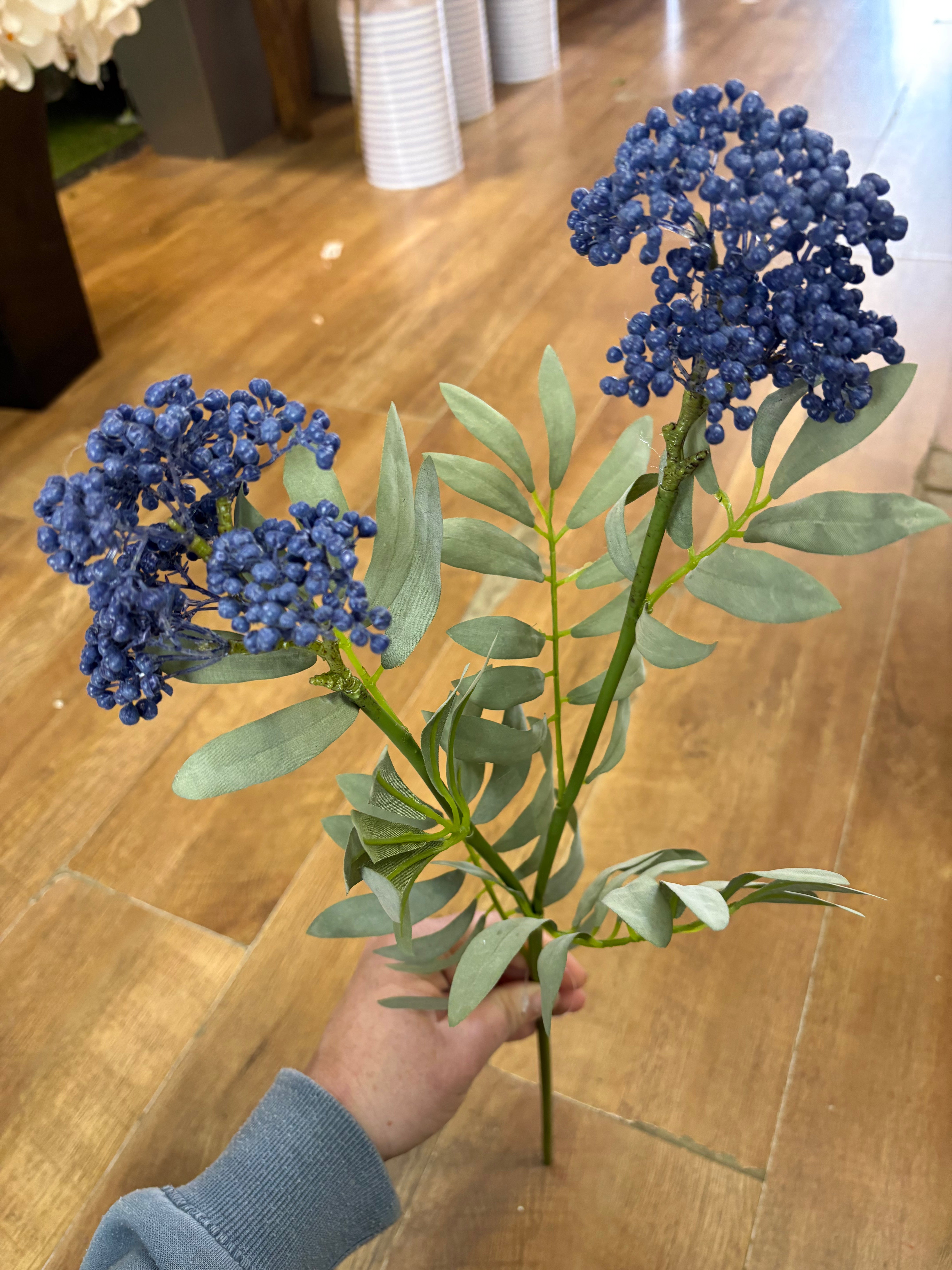 62cm tall blue premium elderberry spray