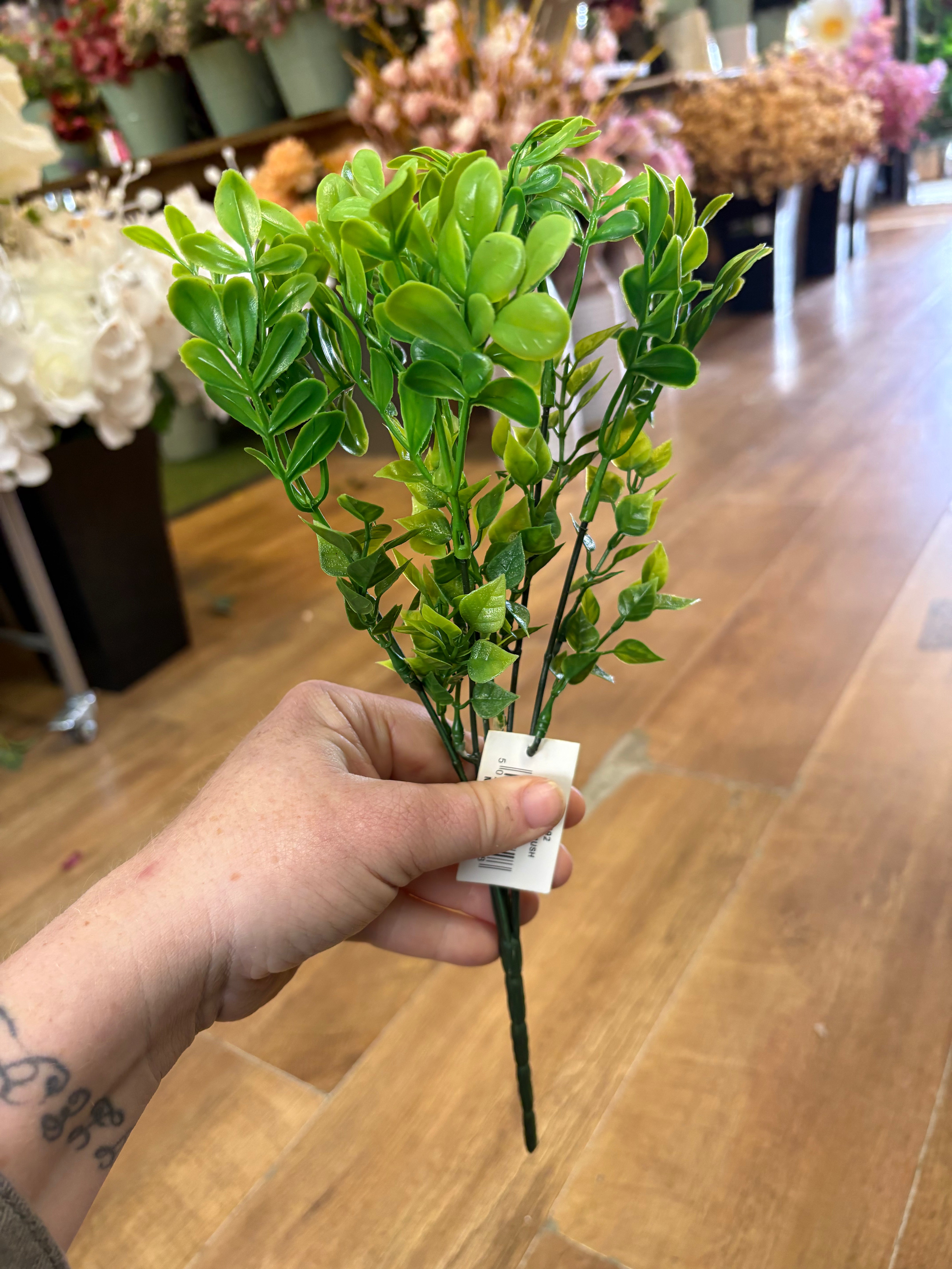 Ruta greenery bunch - 2 colours available