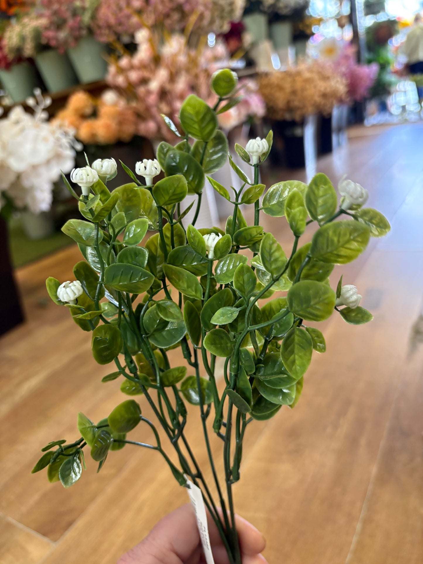 Plastic bud bush - 4 colours available
