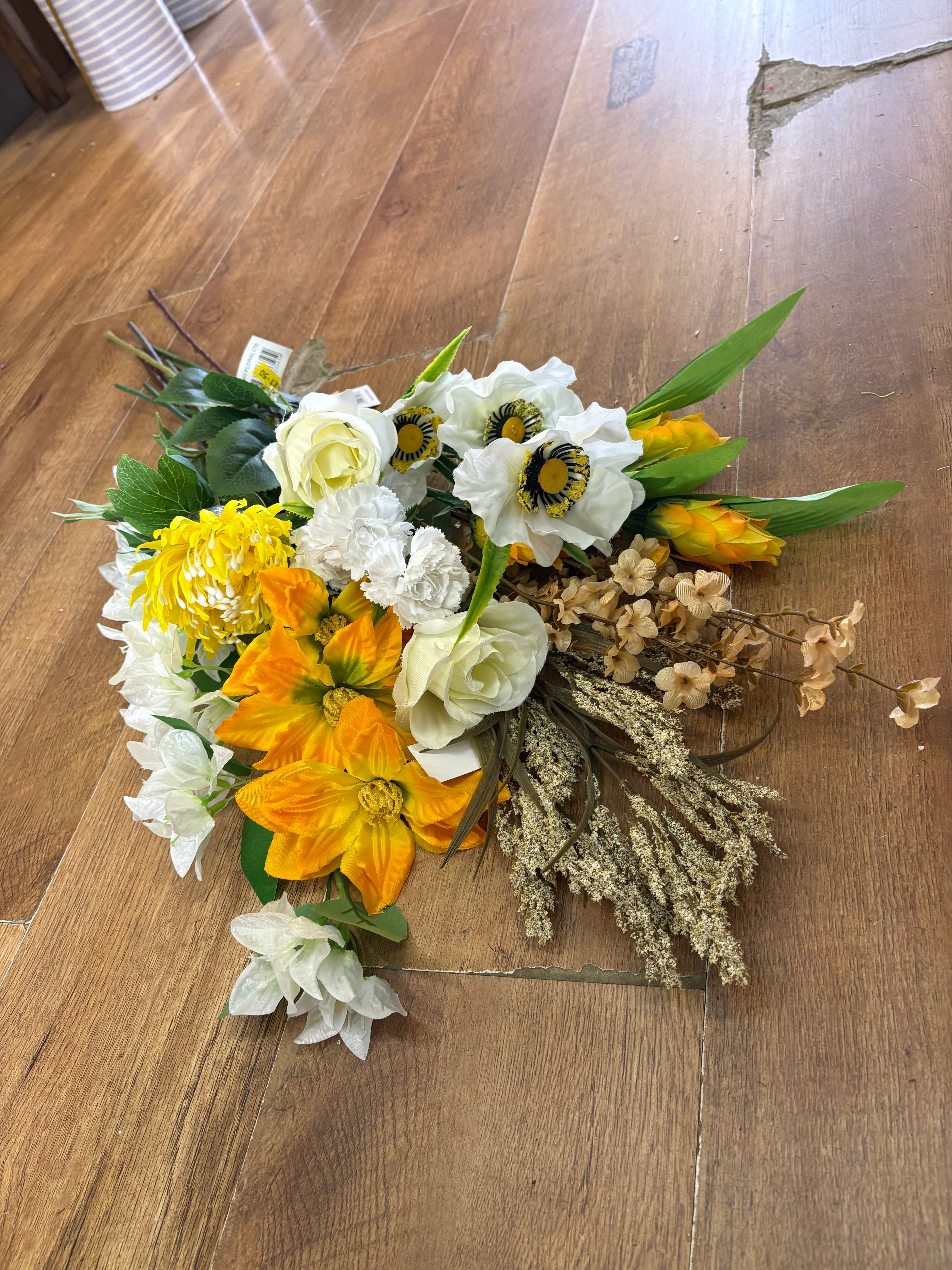 Clearance long stem 9 - 10 mixed stems