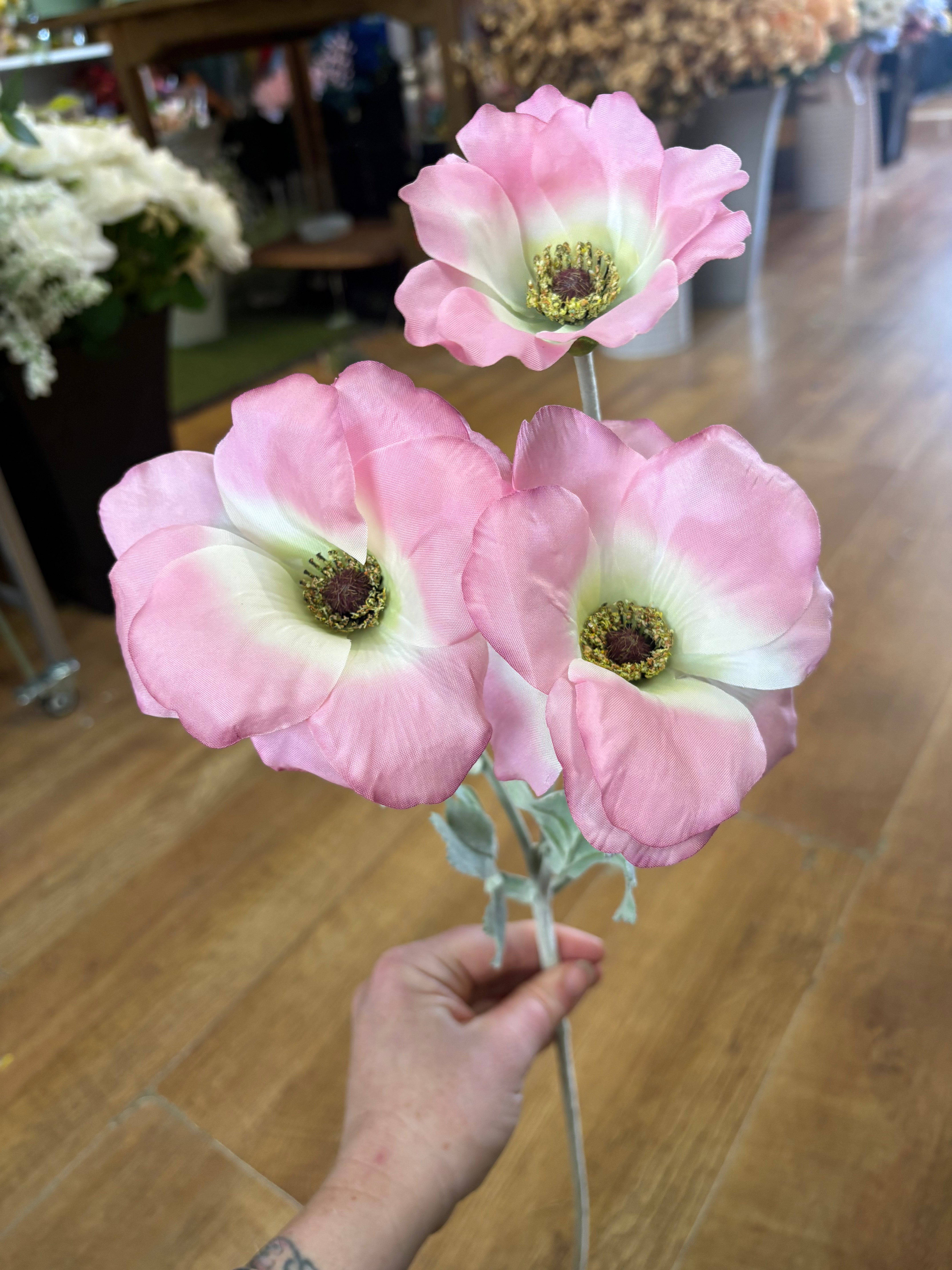 Long stem pink trumpet Valentina spray