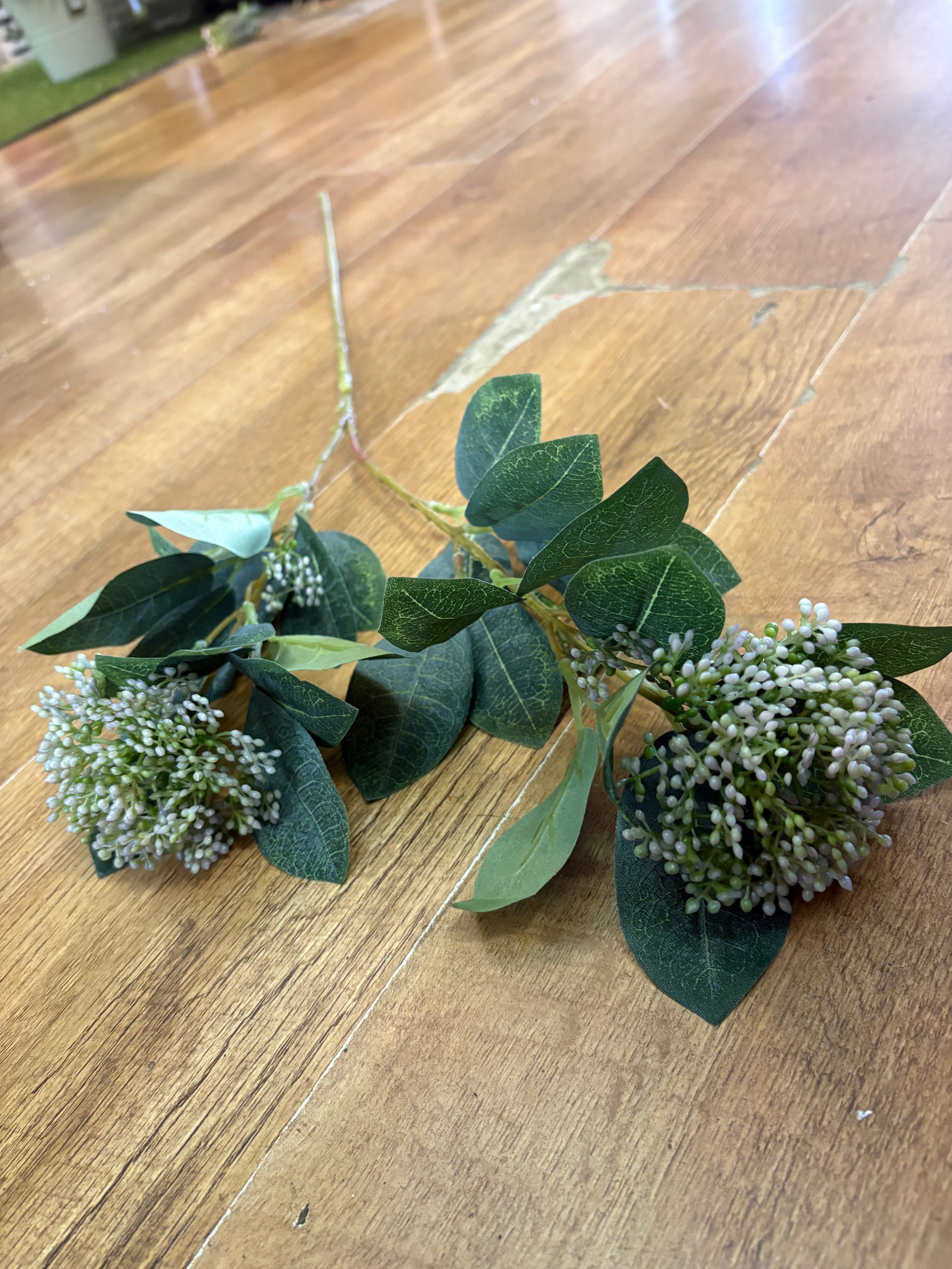 Long stem lilac tinted bushy viburnum spray