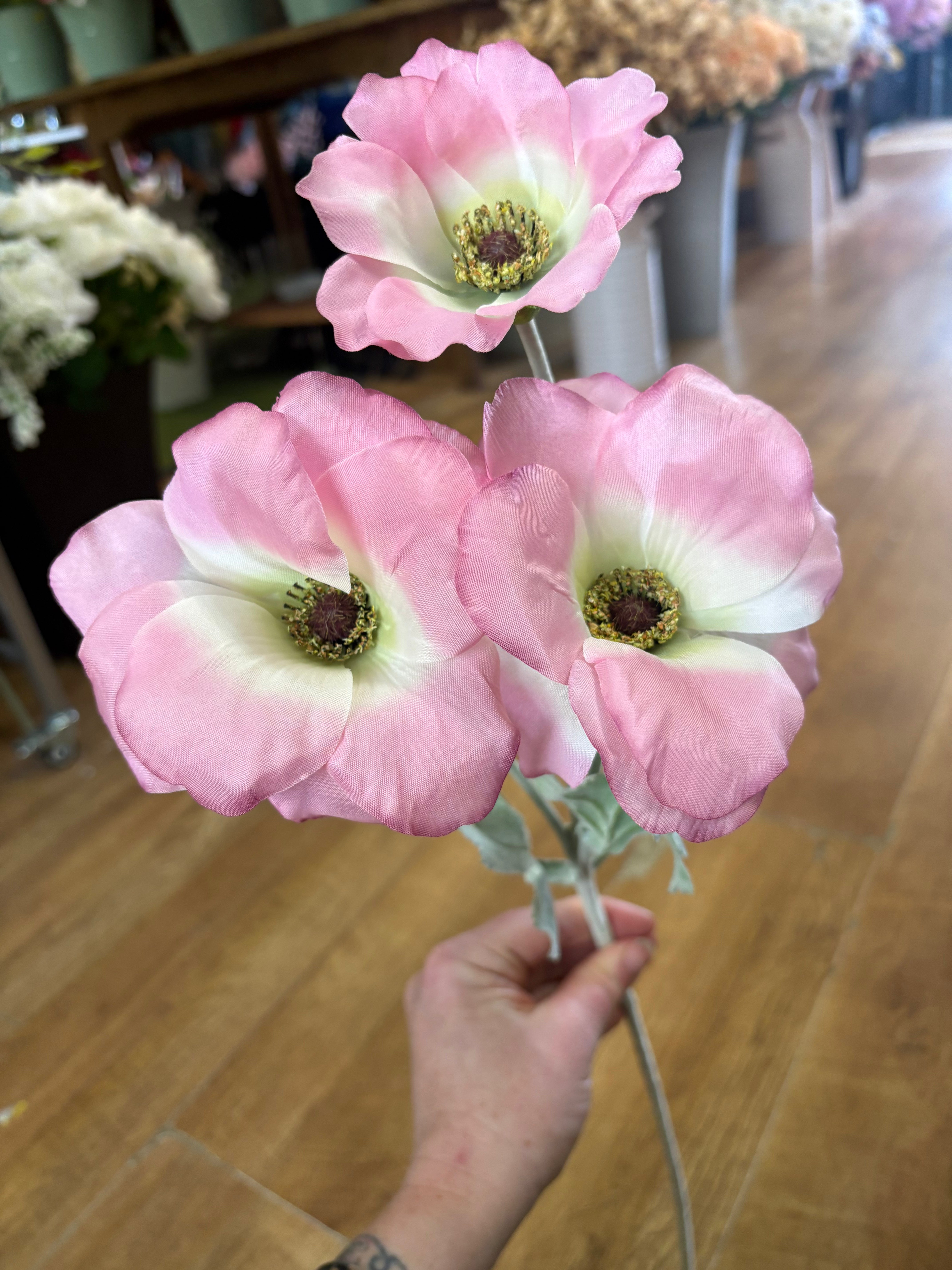 Long stem pink trumpet Valentina spray