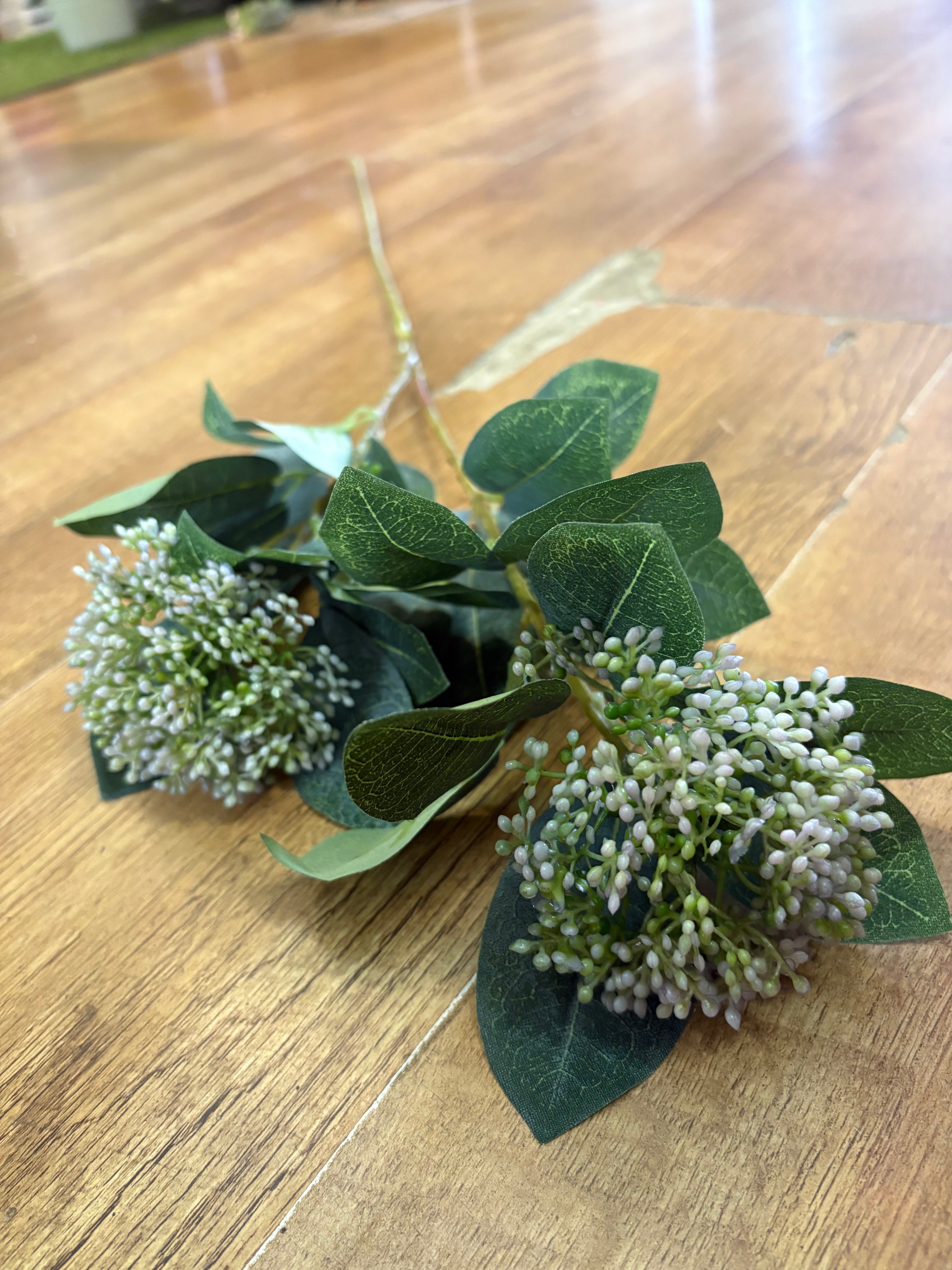 Long stem lilac tinted bushy viburnum spray