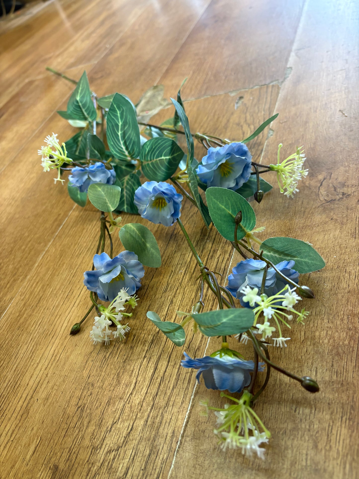 85cm tall blue Marina spray