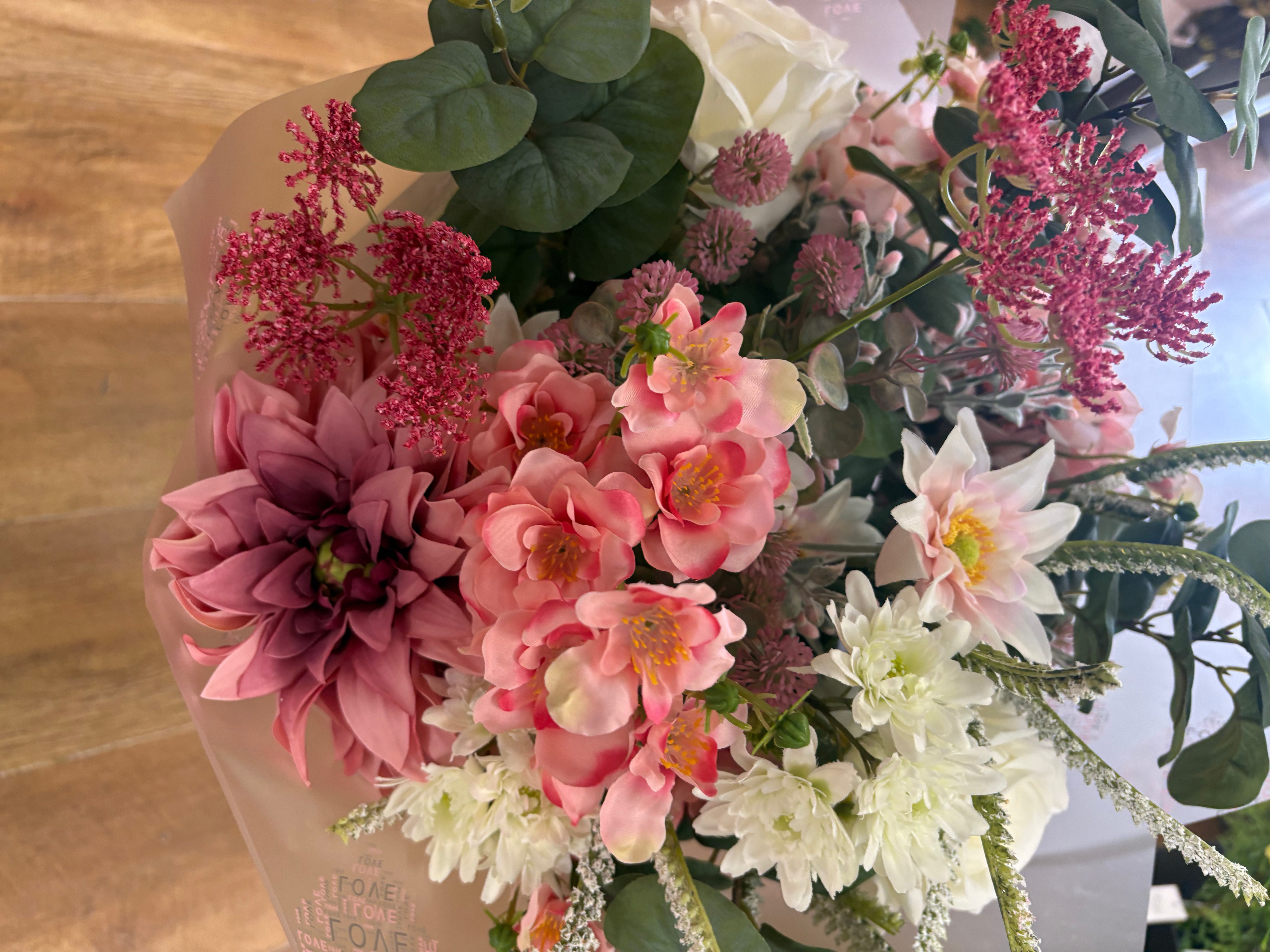 Large luxury bouquet - blushing beauty