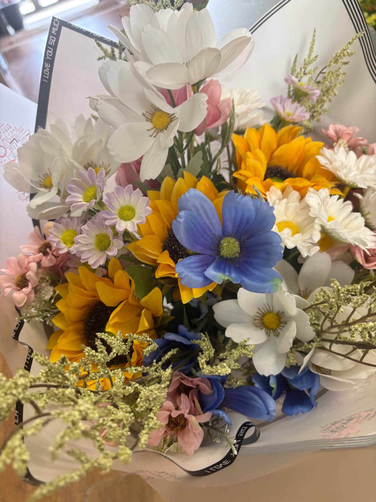 Premium open top bouquet - wildflower mix