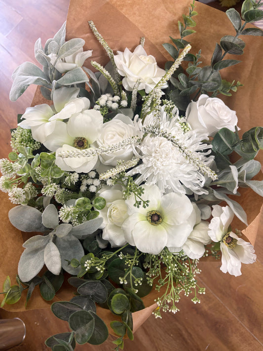 Large Luxury bouquet - white/ivory