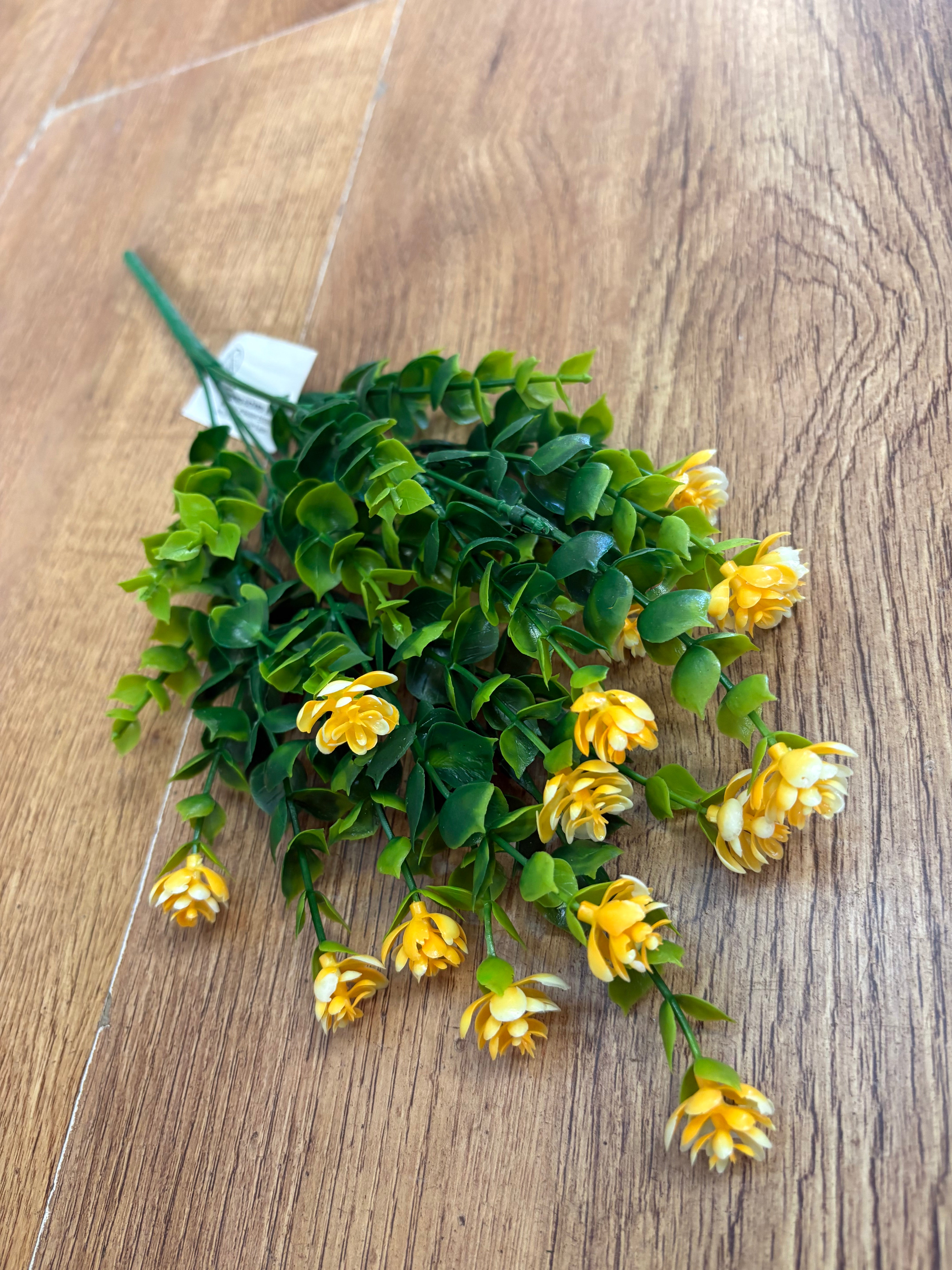 Plastic flowering greenery bunch - 6 colours available