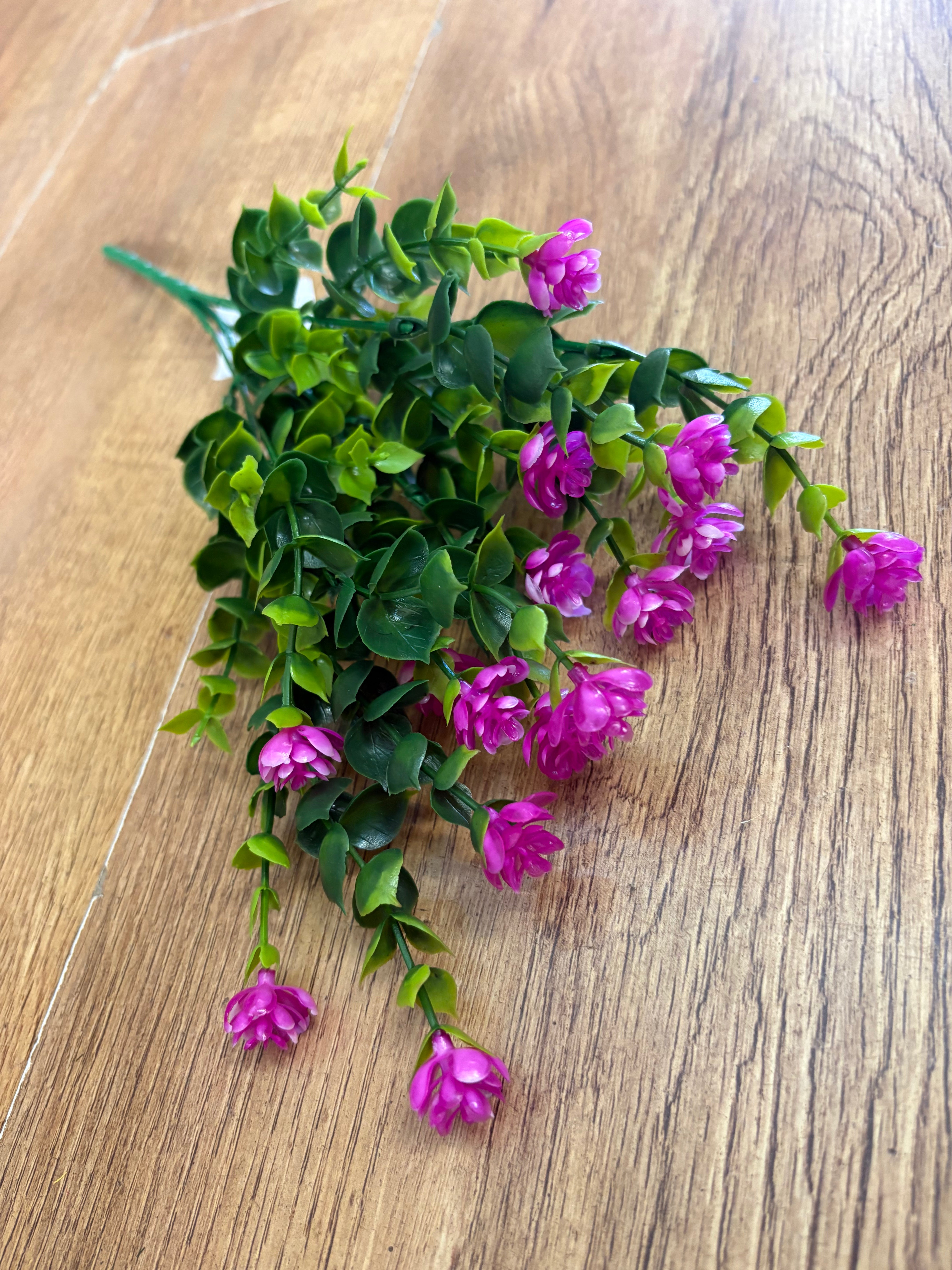 Plastic flowering greenery bunch - 6 colours available