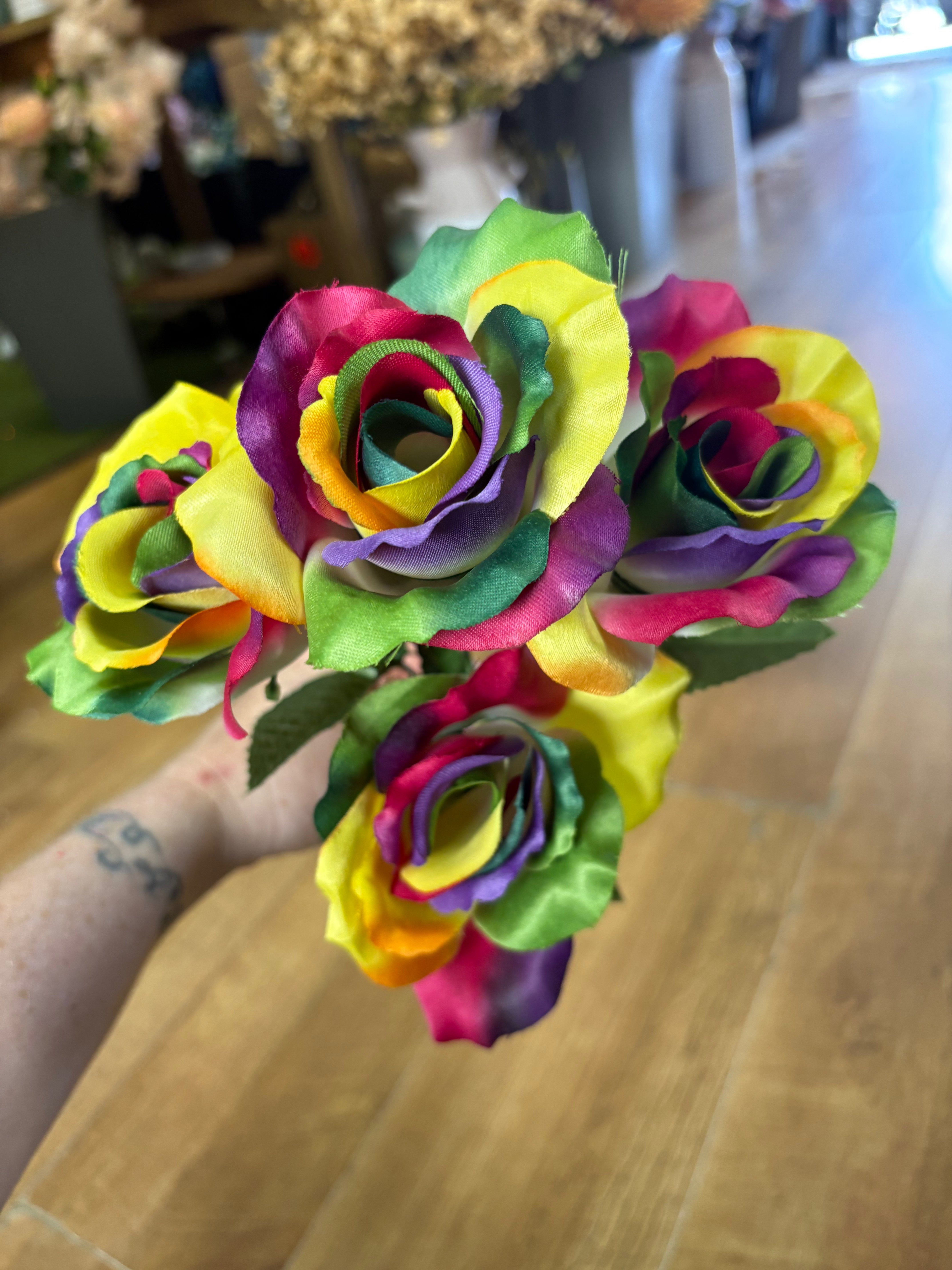 5 headed rainbow rose bunch