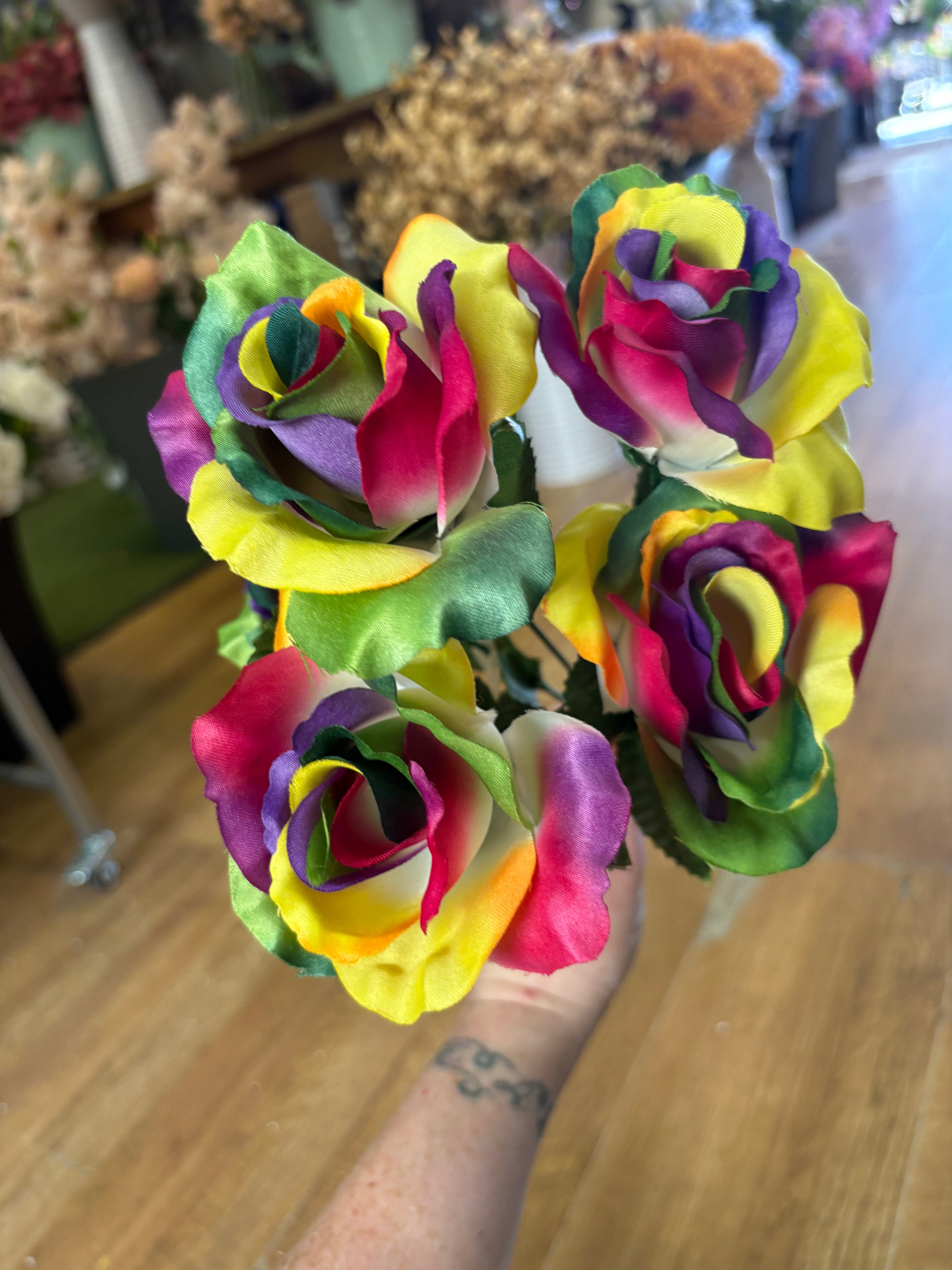 5 headed rainbow rose bunch