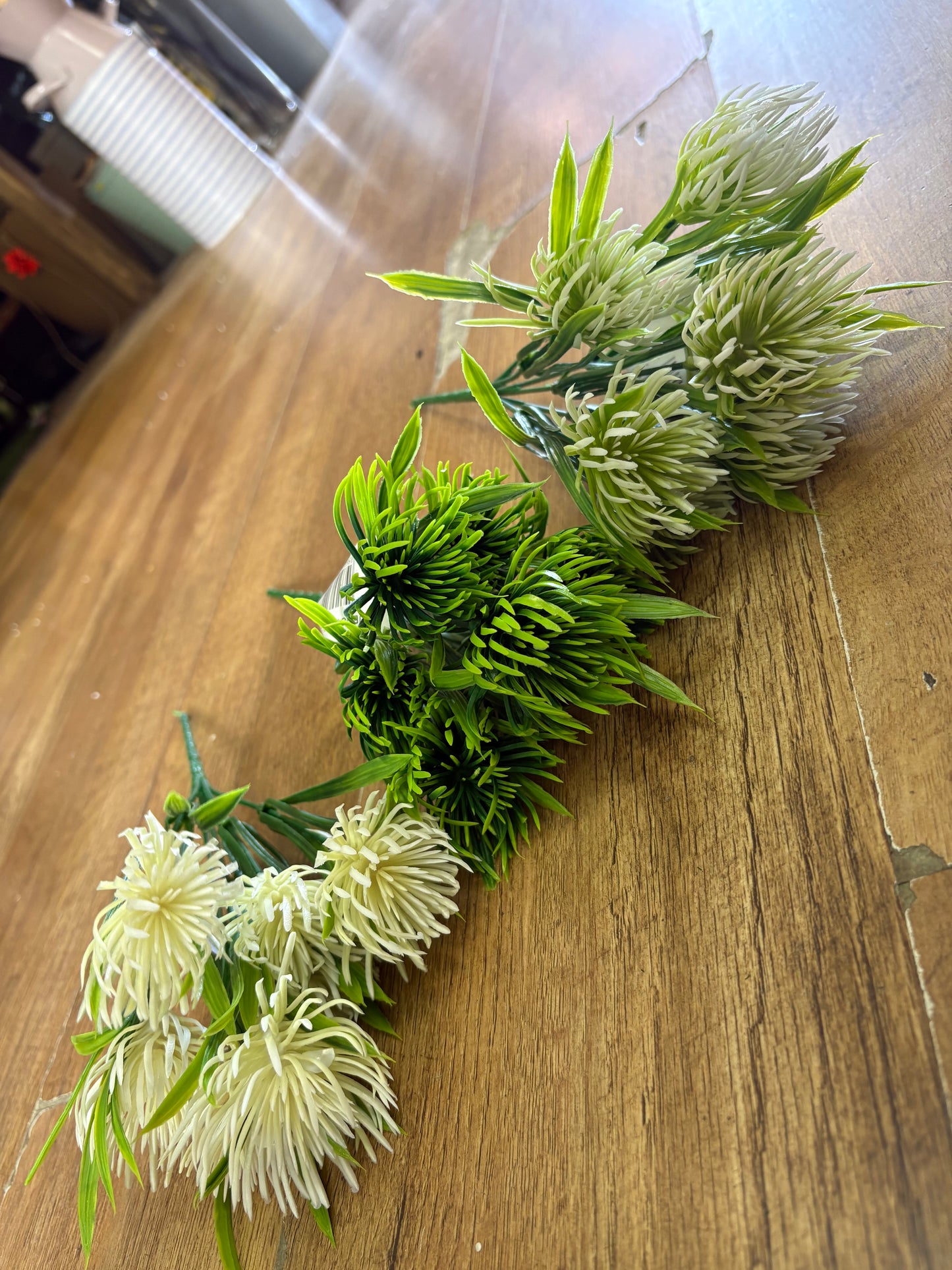 Plastic allium bunch - 3 colours available