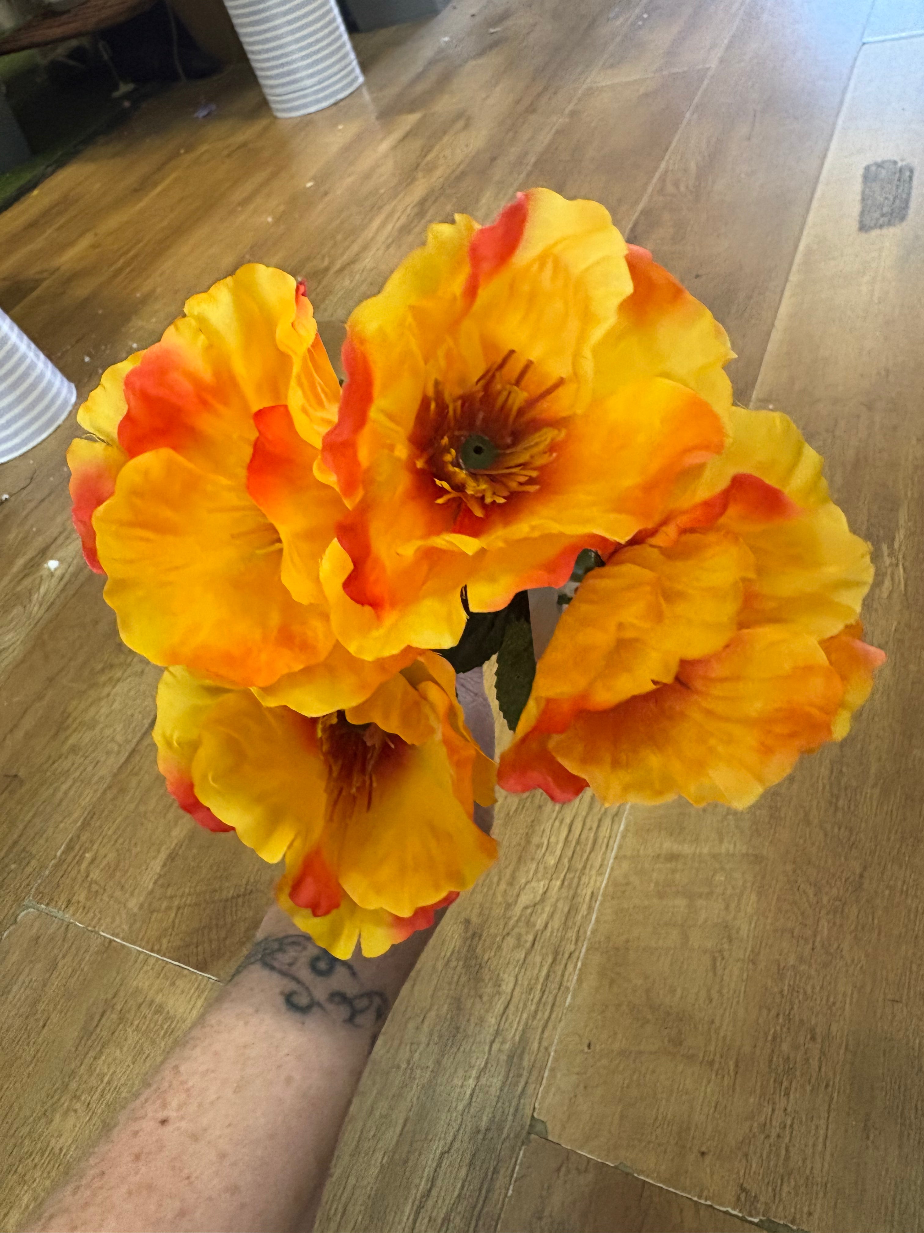 Wild poppy bunch - 6 colours available