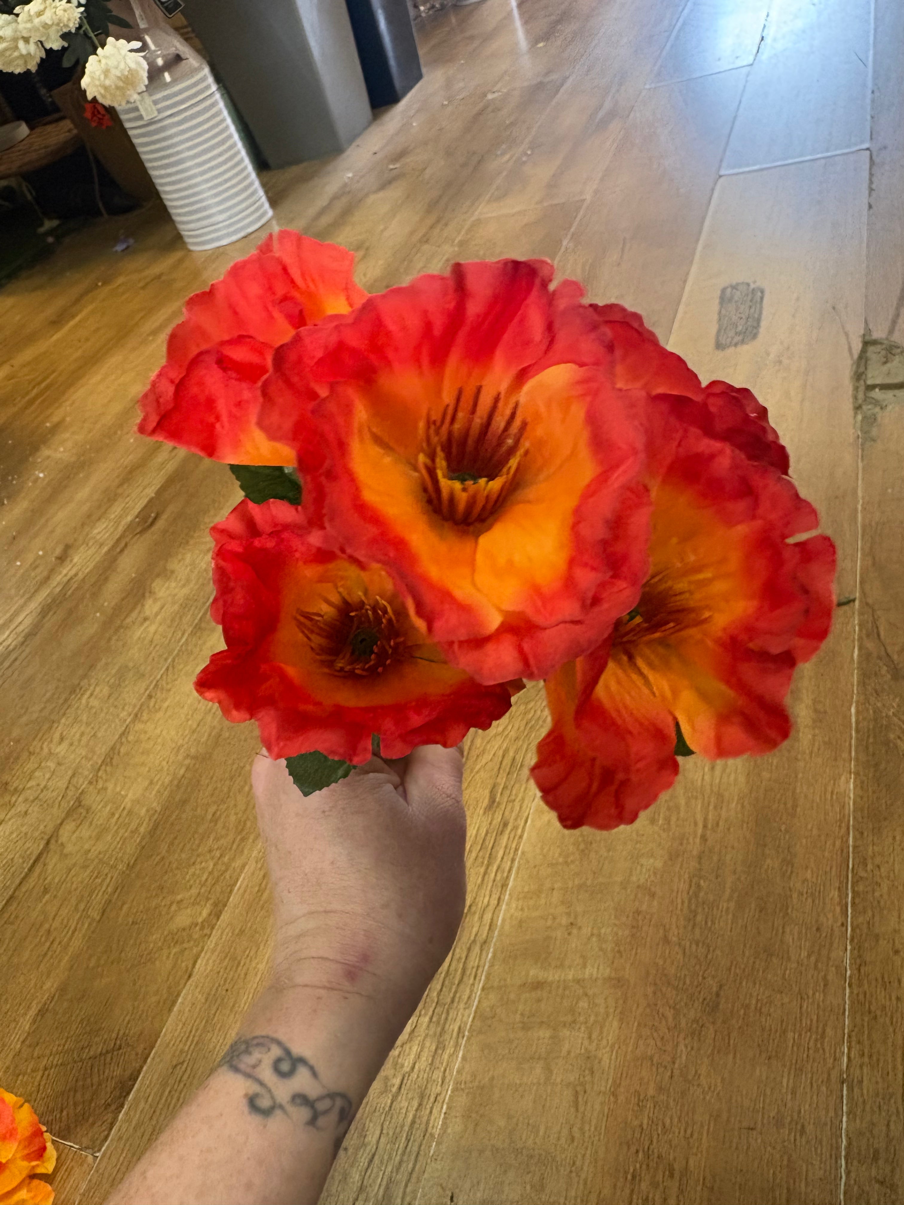 Wild poppy bunch - 6 colours available
