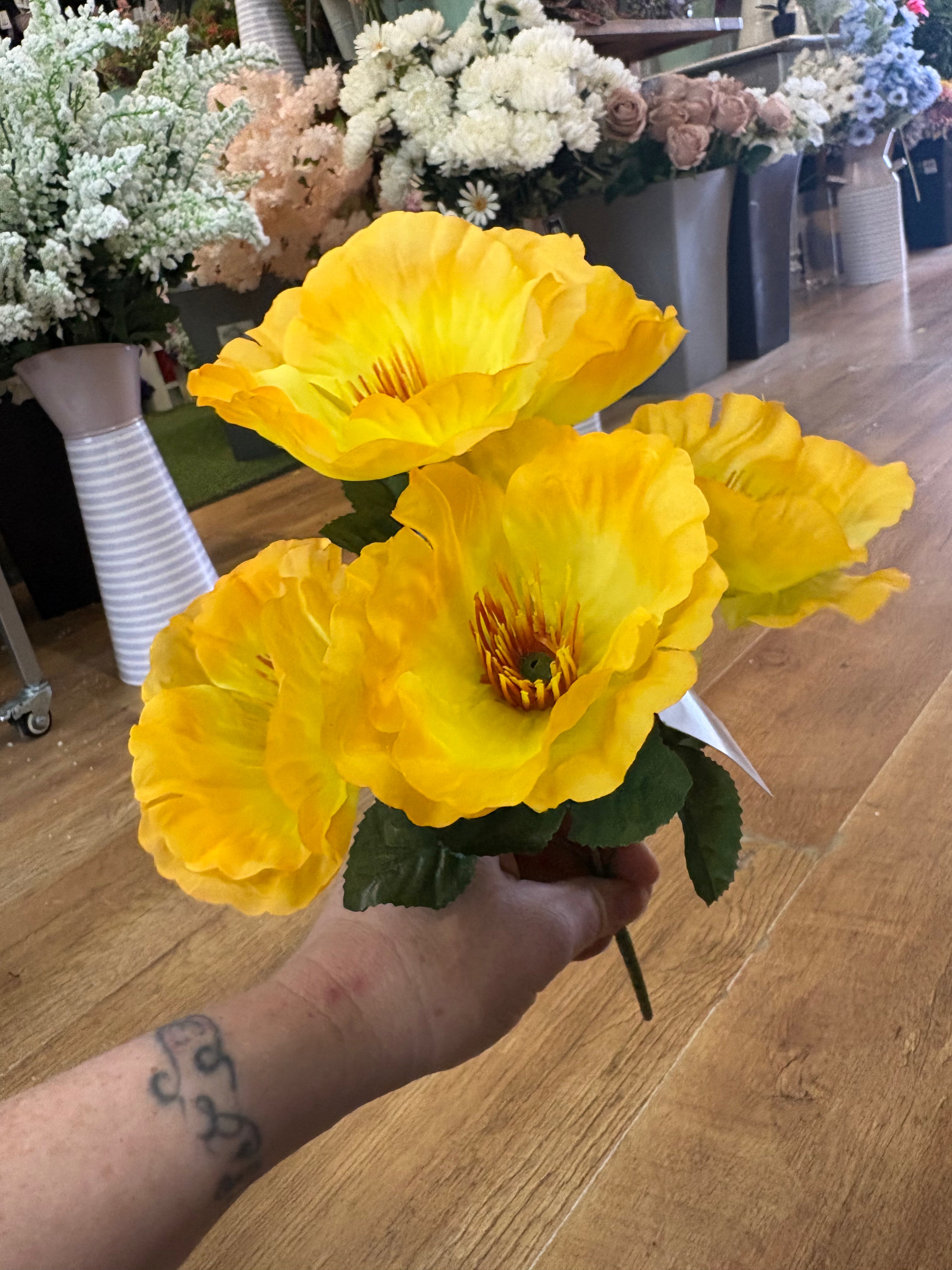 Wild poppy bunch - 6 colours available