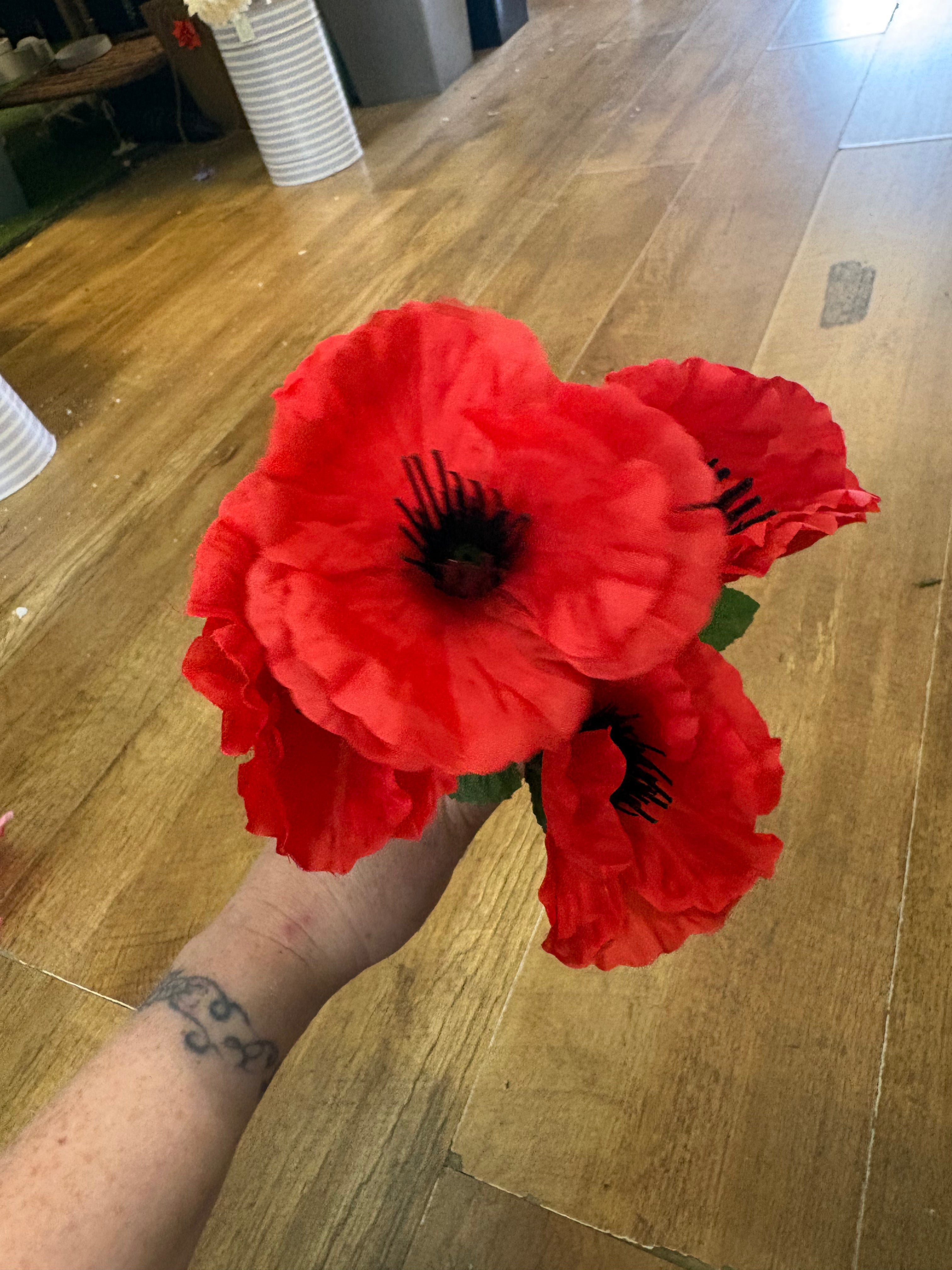 Wild poppy bunch - 6 colours available