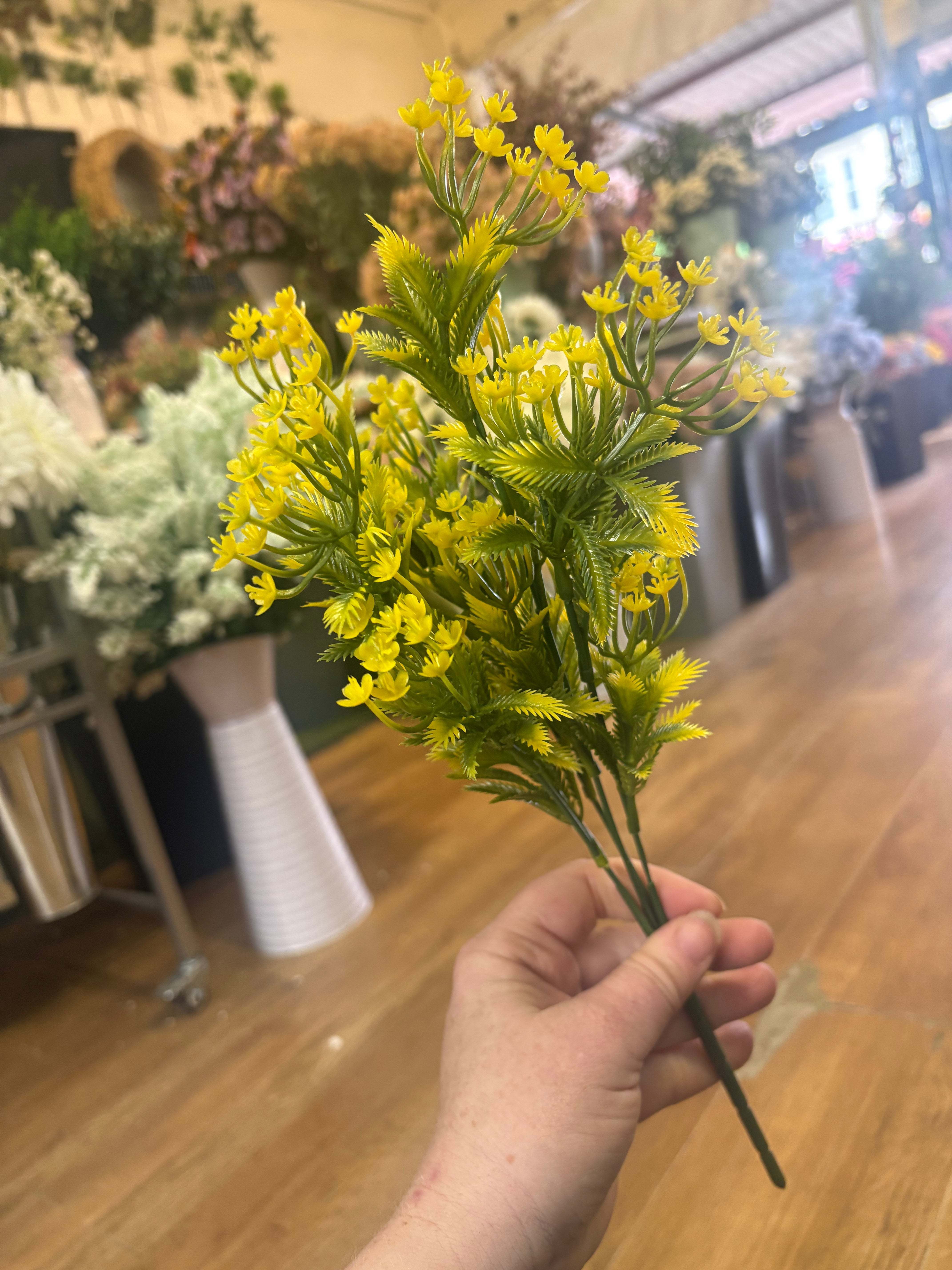 Plastic blossom bunch - 5 colours available